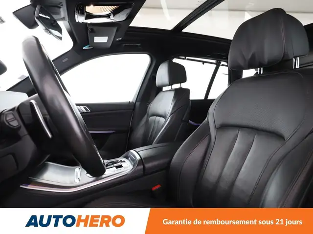 BMW X5 view 10