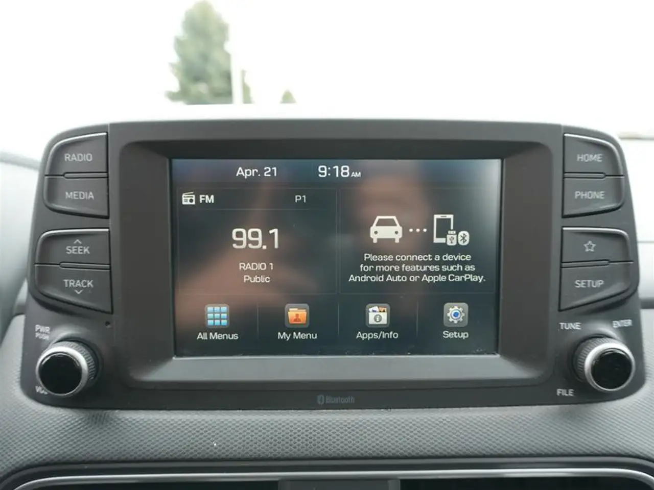 Hyundai KONA снимка Hyundai KONA