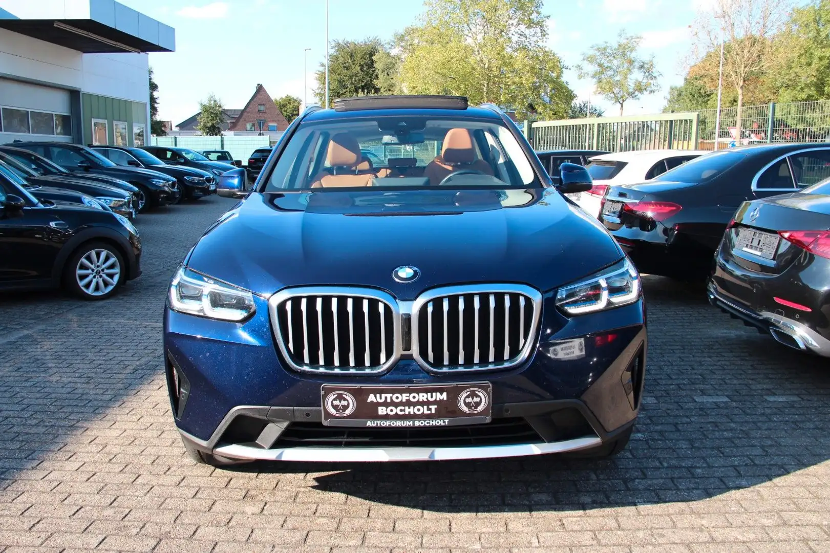 BMW X3 xDrive 20 d, Pano, Laser, RFK Bleu - 1