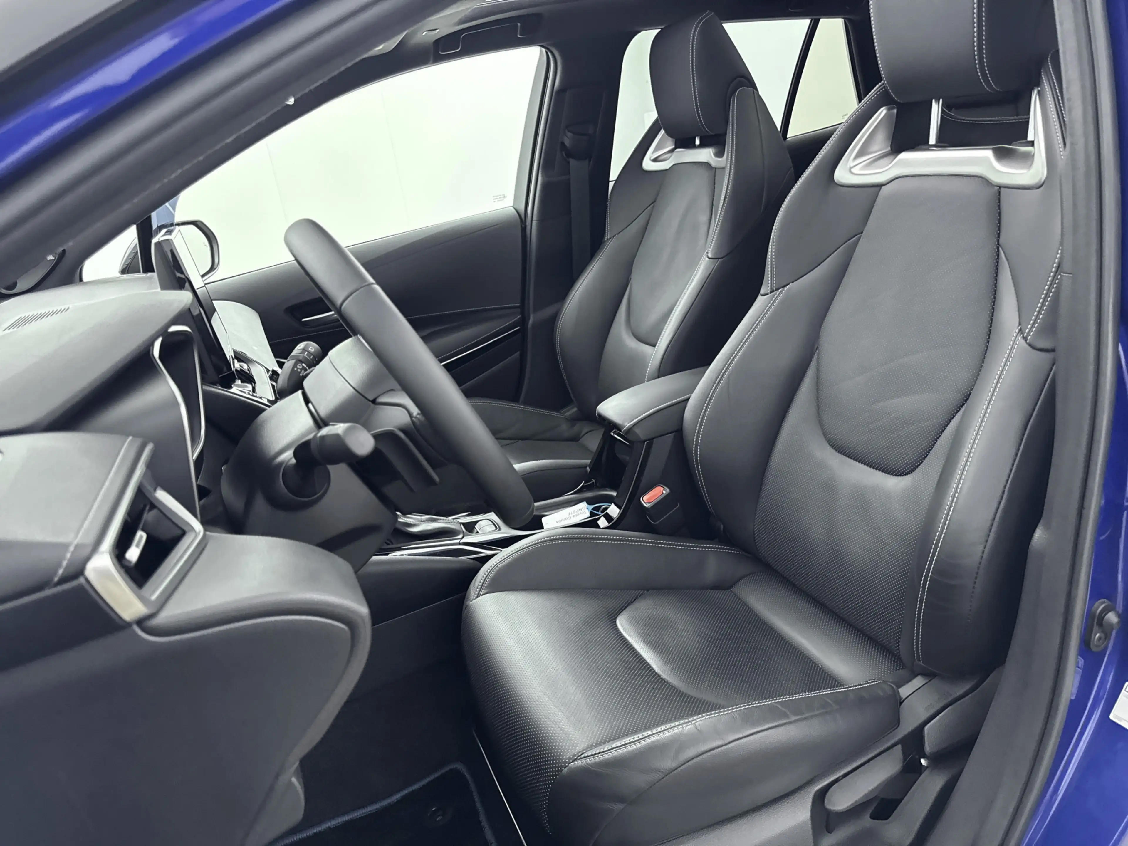 Toyota Corolla Touring Sports Hybrid 200 Premium | Panoramadak | — photo 4