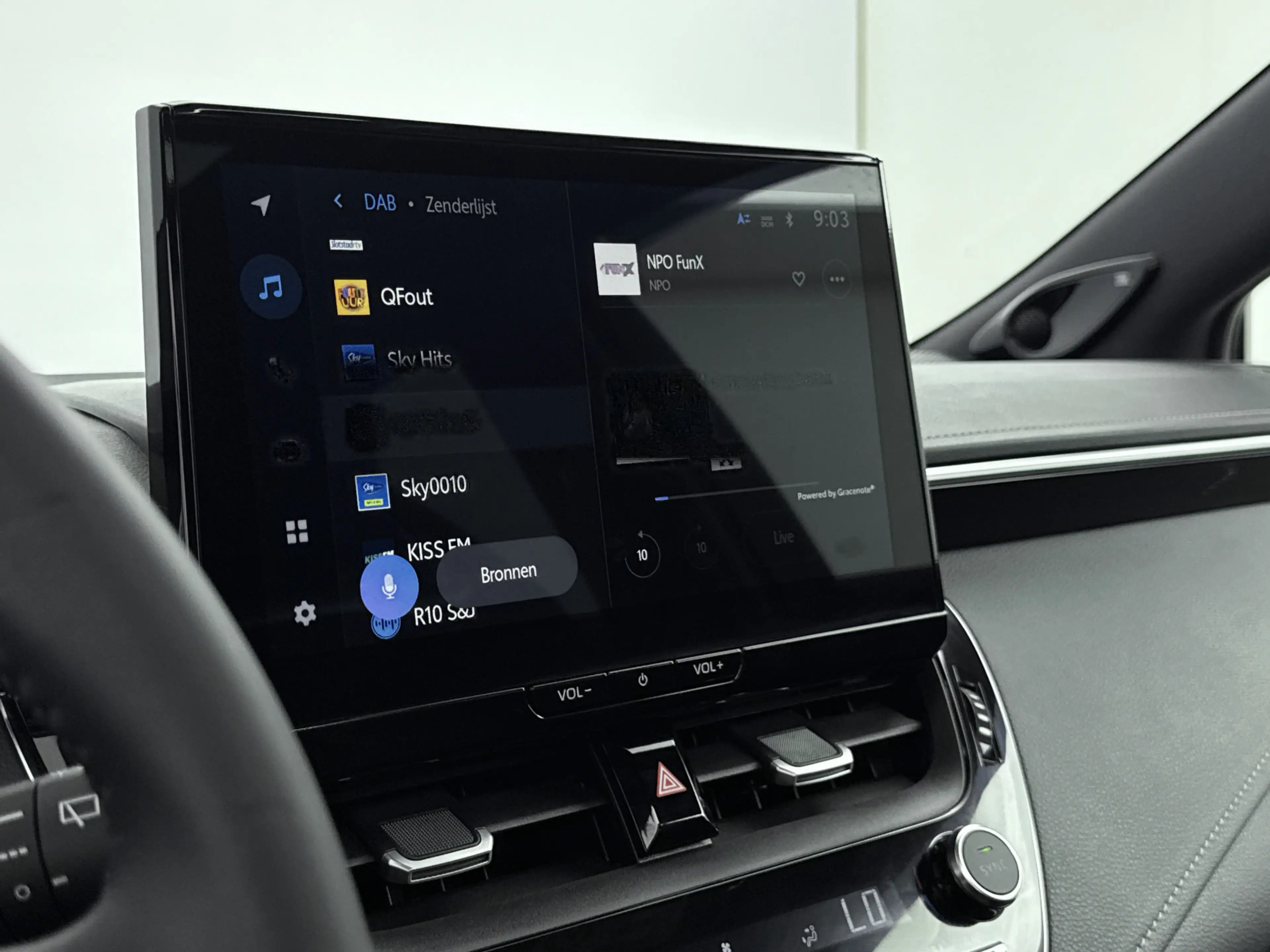 Toyota Corolla Touring Sports Hybrid 200 Premium | Panoramadak | — photo 13