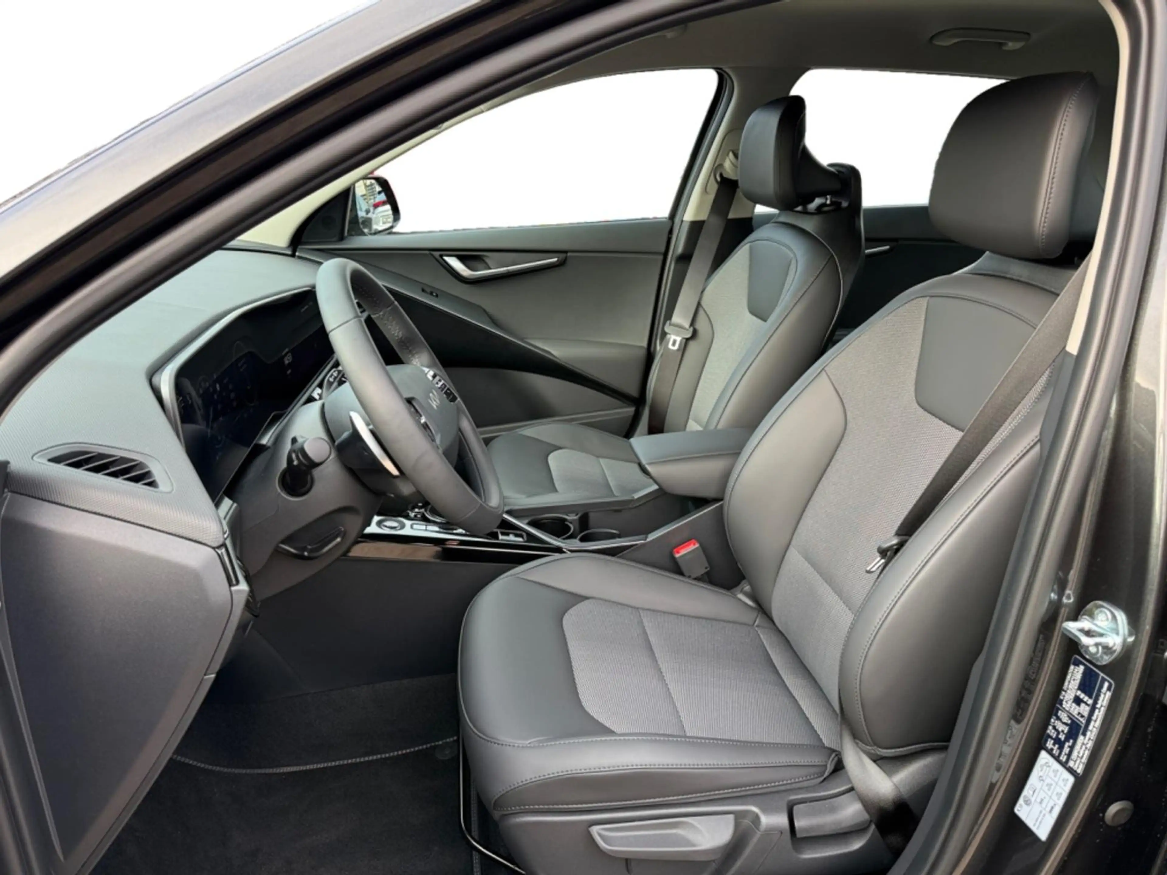 Kia Niro 1.6 GDi Hybrid DynamicLine I Snel leverbaar — photo 13