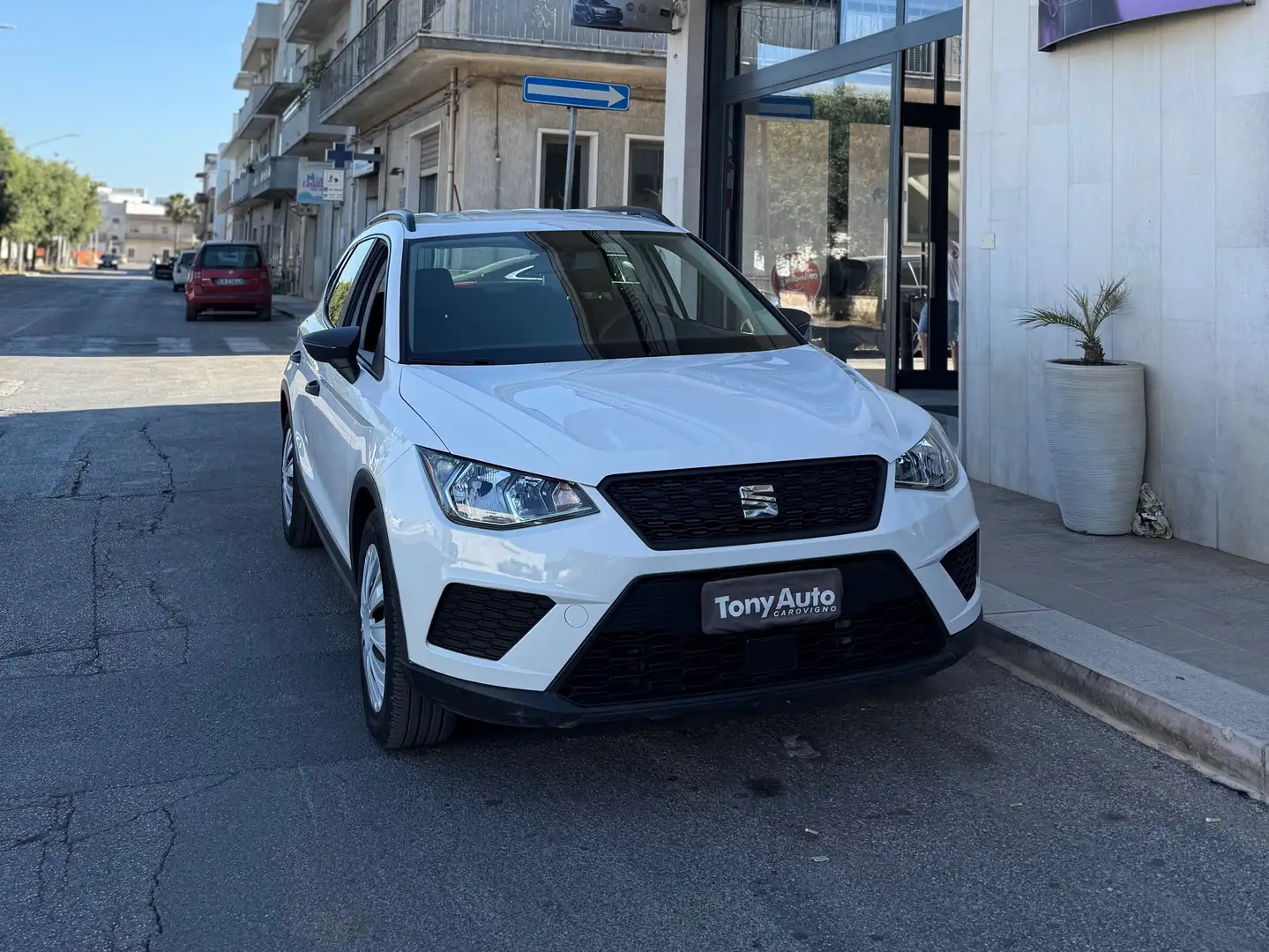 SEAT Arona 1.0 tgi BENZ./METANO  90cv FULL LINK,BLUETOOTH,USB Bianco - 1