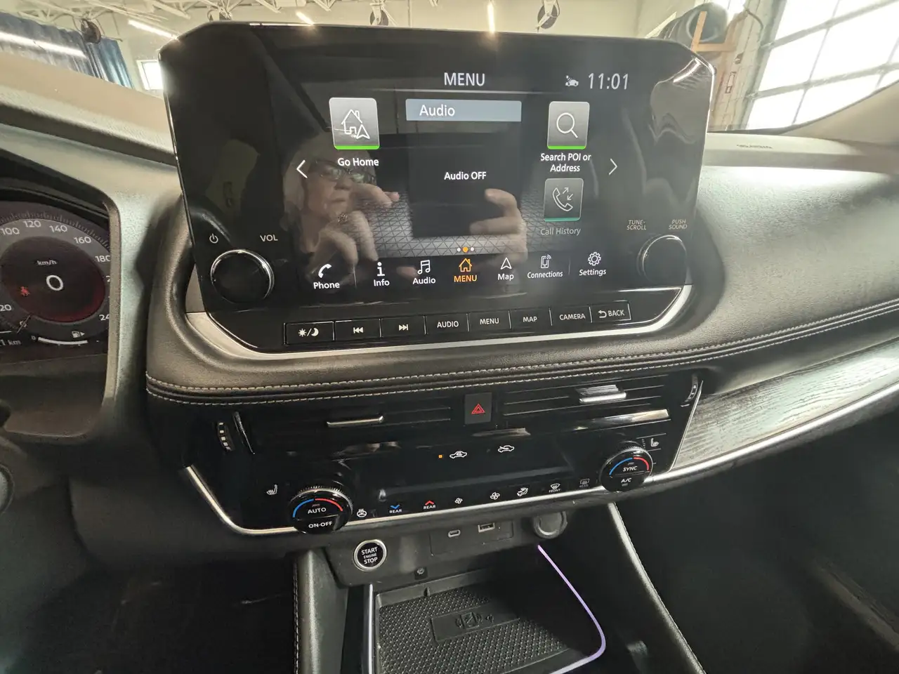 Nissan Rogue снимка Nissan Rogue