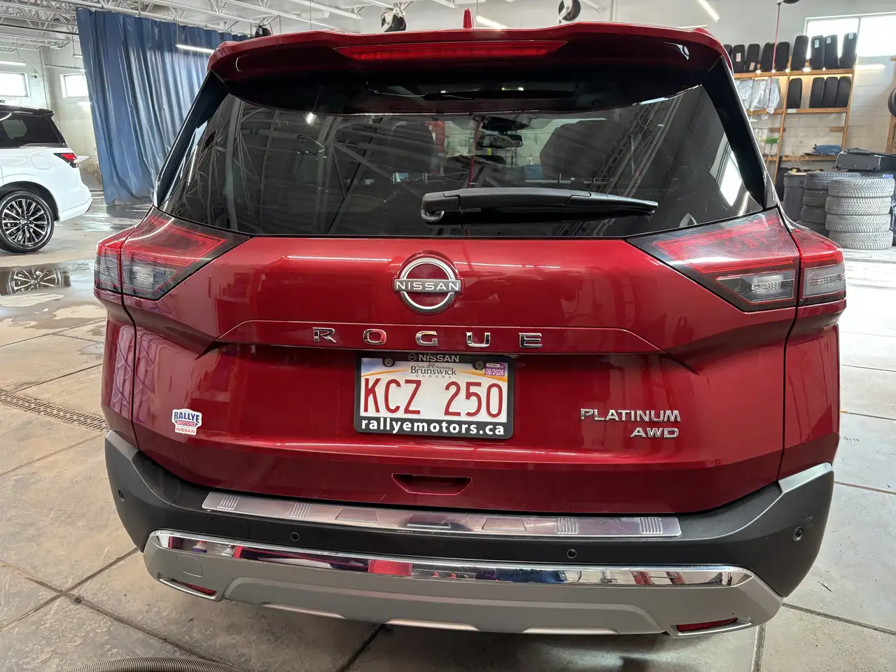 Nissan Rogue снимка Nissan Rogue