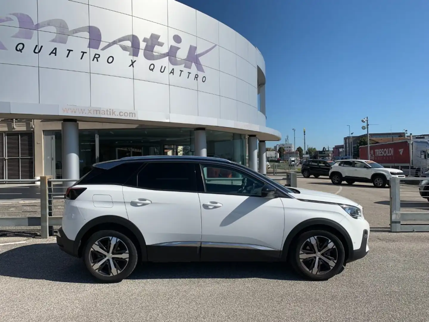 Peugeot 3008 BlueHDi 120 EAT6 S&S Allure Weiß - 2