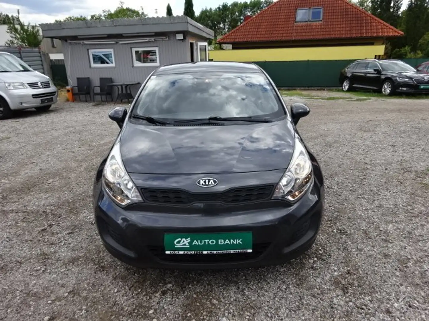 Kia Rio Attract 1,2 Benzin Cool 1 Besitz nur 69.680 KM Grau - 2