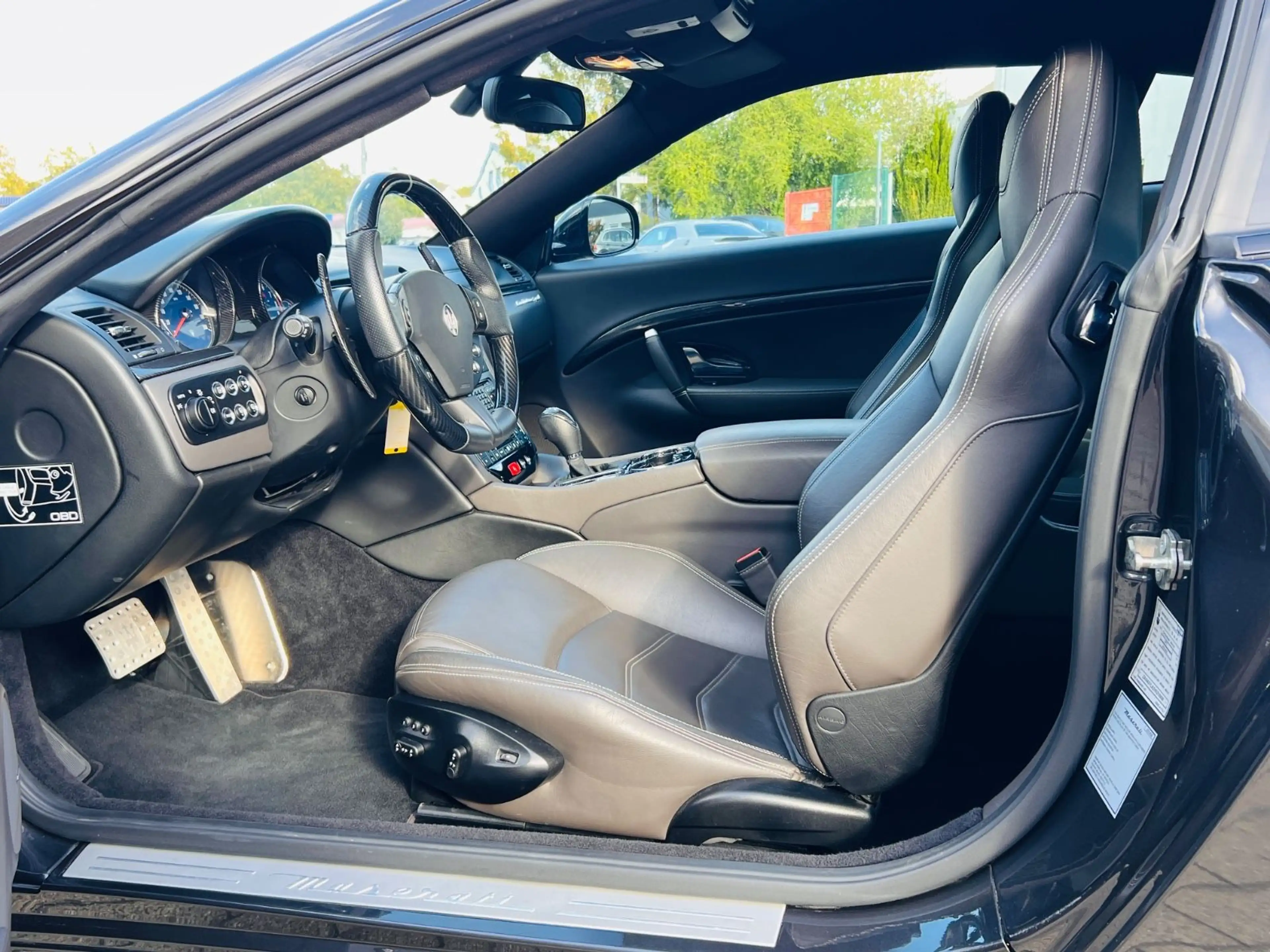 Maserati GranTurismo 4.7 V8 Sport Automatik — photo 7