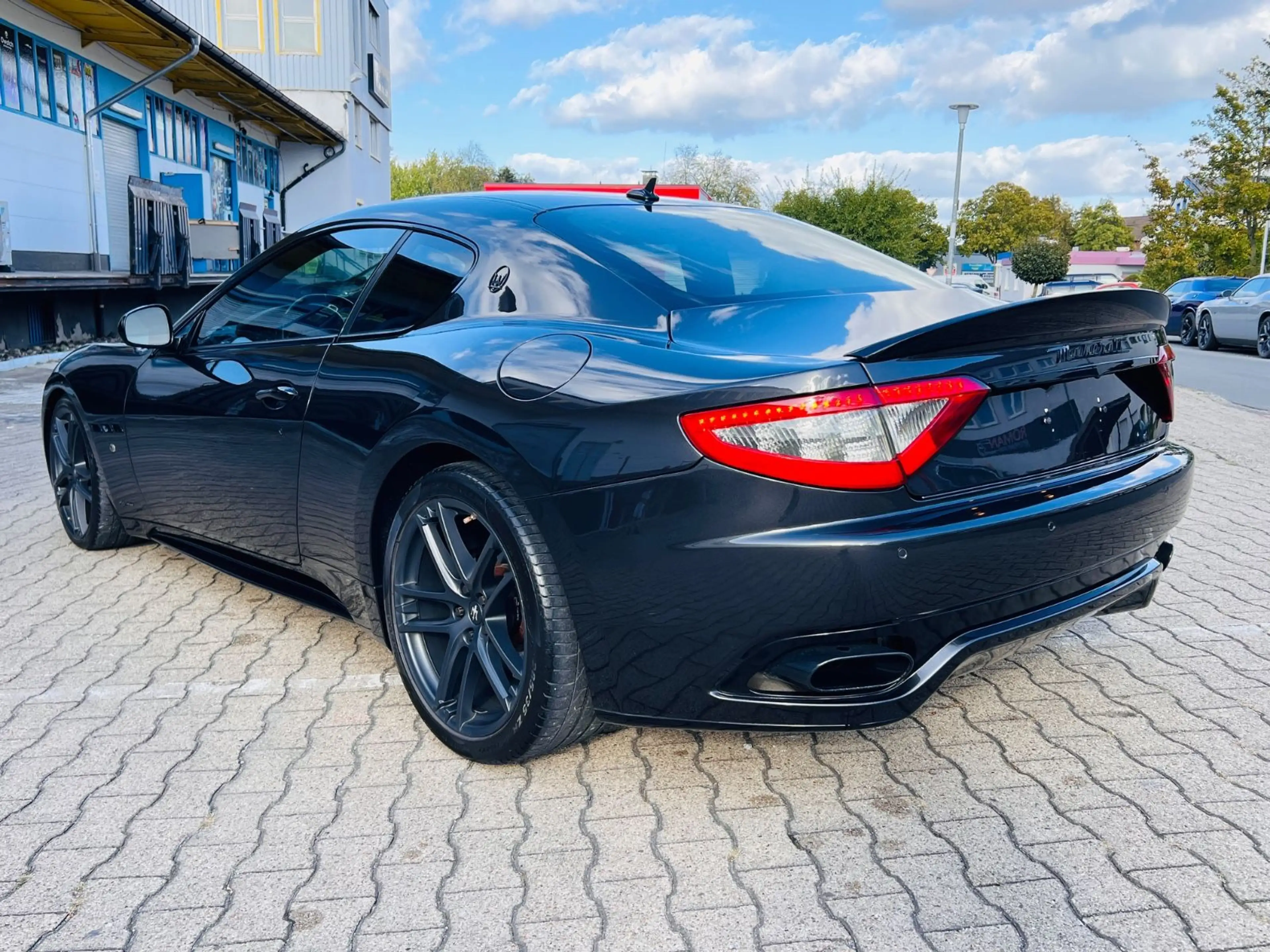 Maserati GranTurismo 4.7 V8 Sport Automatik — photo 14