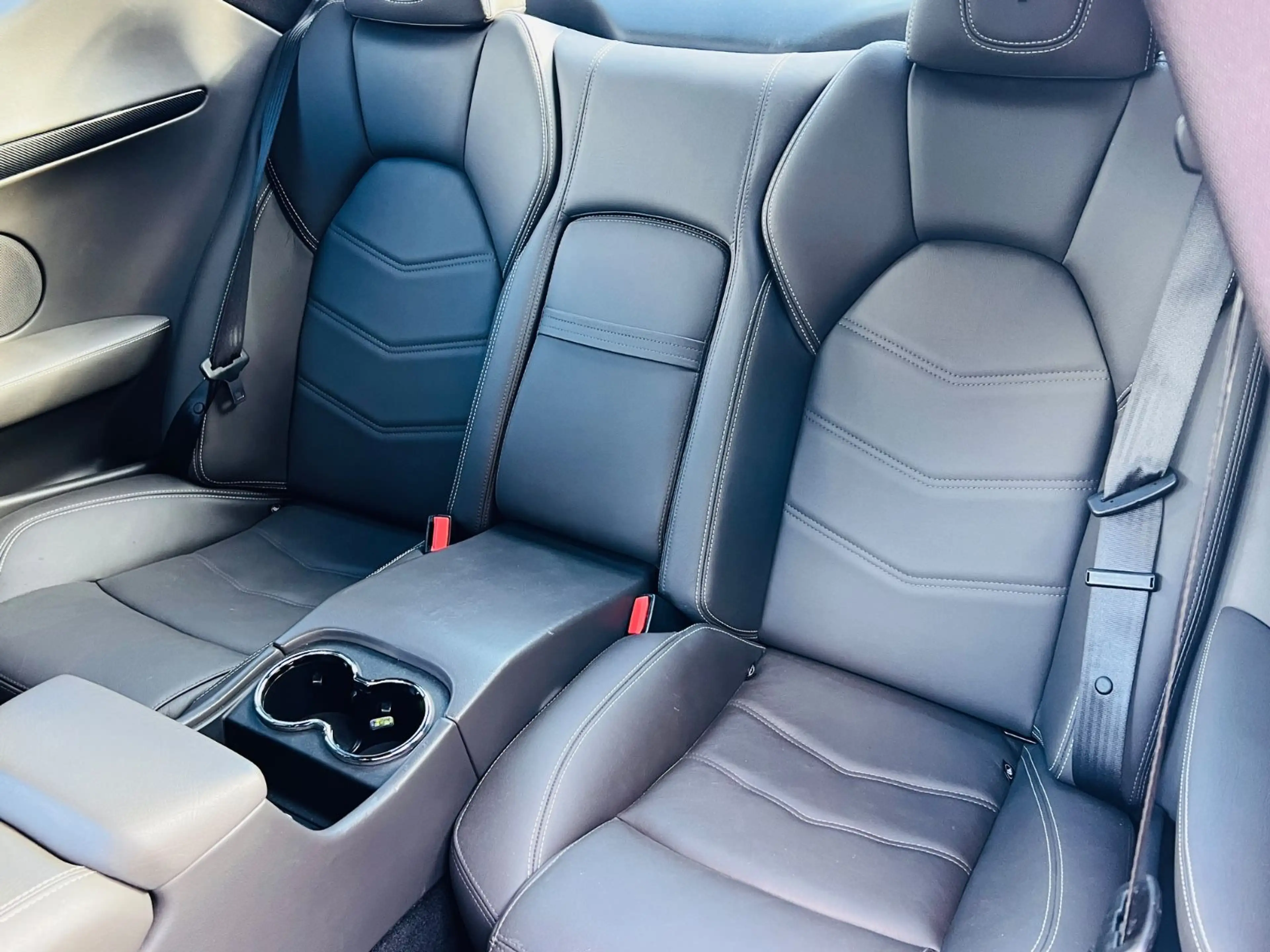 Maserati GranTurismo 4.7 V8 Sport Automatik — photo 10