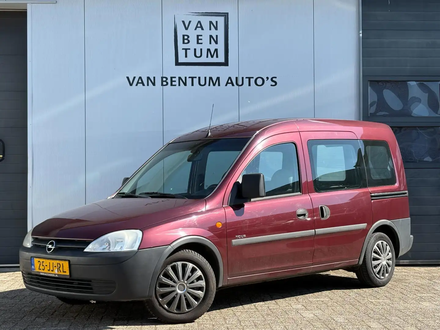 Opel Combo Tour 1.6 Comfort Benzine 5-pers. Rouge - 1