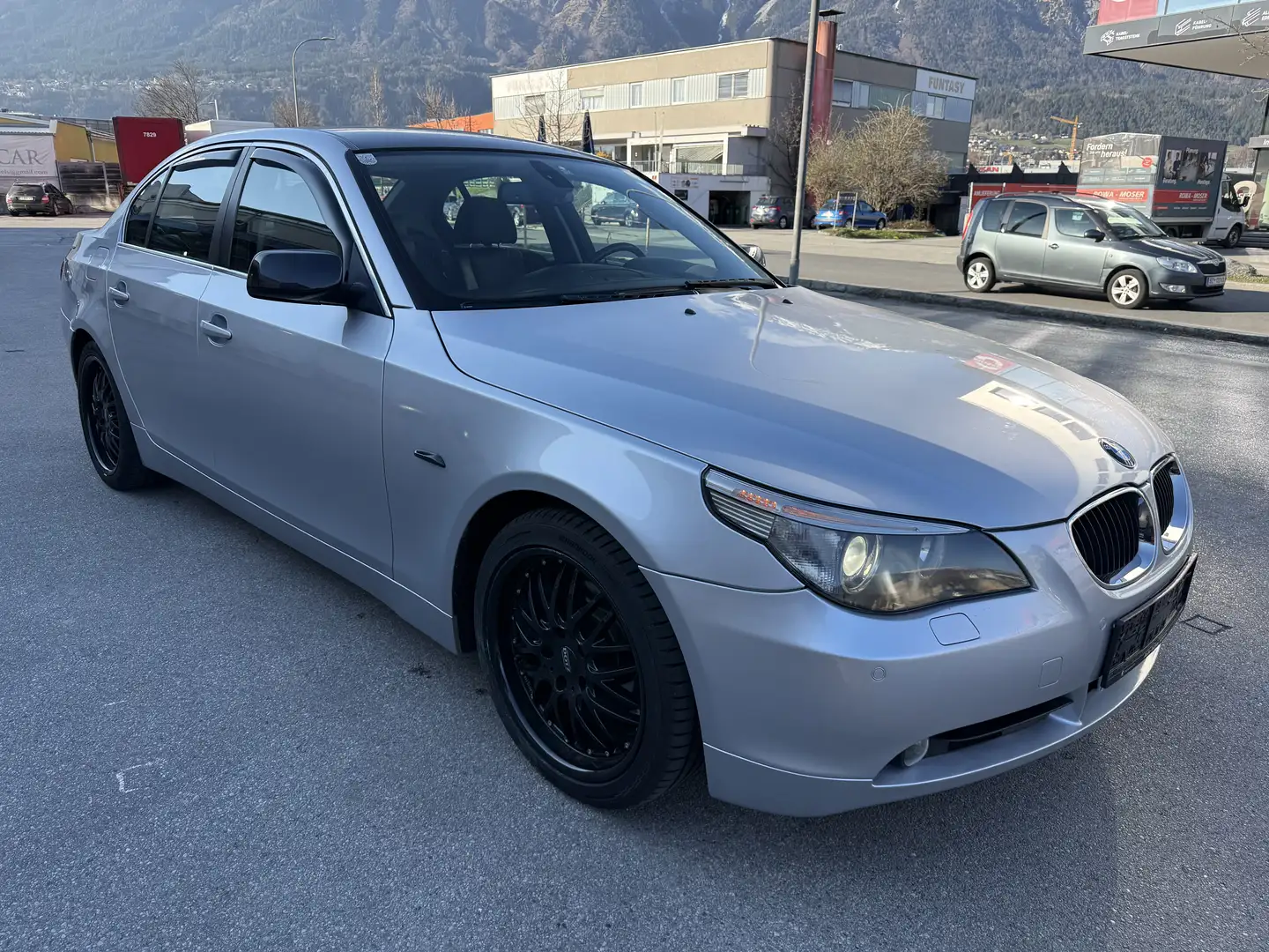 BMW 520 520d Österreich-Paket Aut. - 2