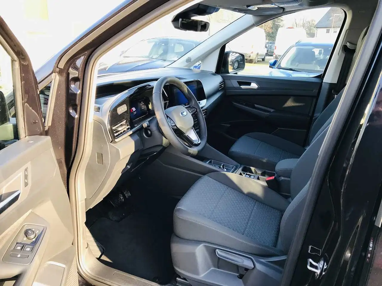 Ford Tourneo Connect L2 1.5 EcoB.''TITANIUM''Kamera,Navi,ACC 11