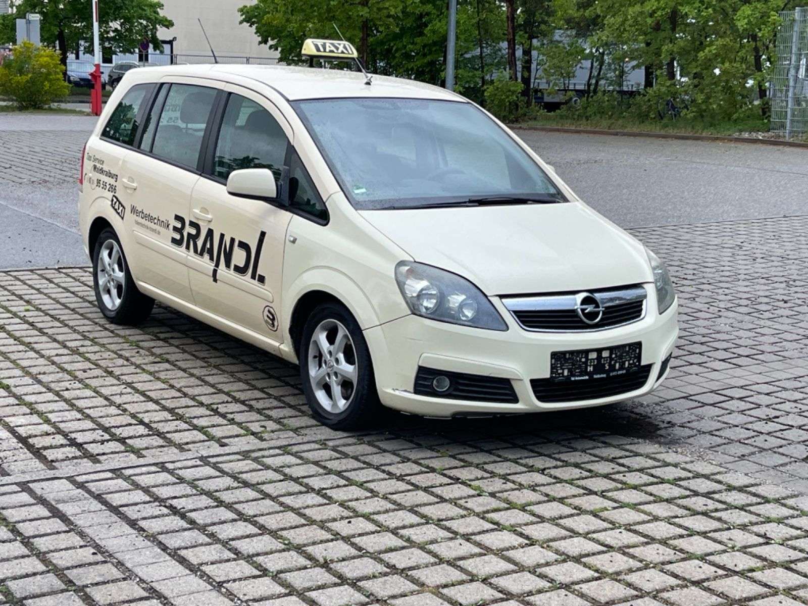 Second hand Opel Zafira 1.7