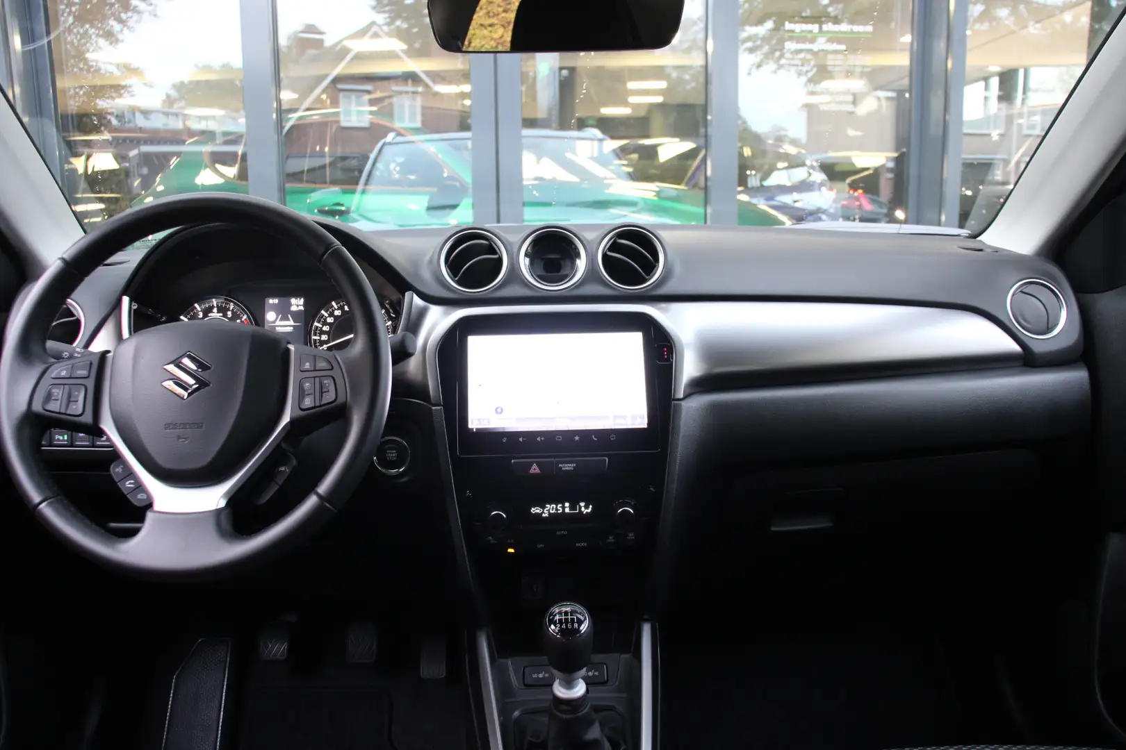 Suzuki Vitara 1.4 Boosterjet Select Smart Hybrid Noir - 2