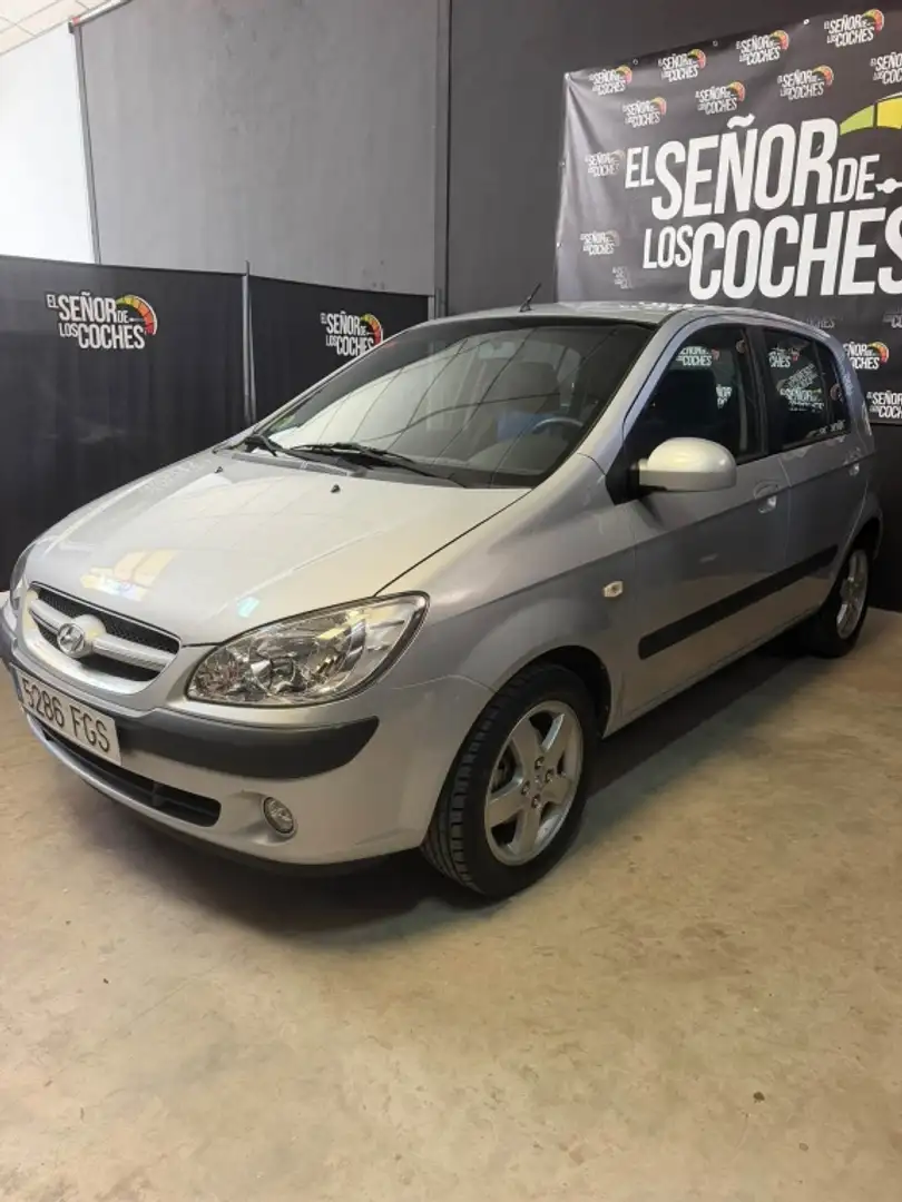 Hyundai Getz 1.5CRDi GLS 110 Plateado - 1