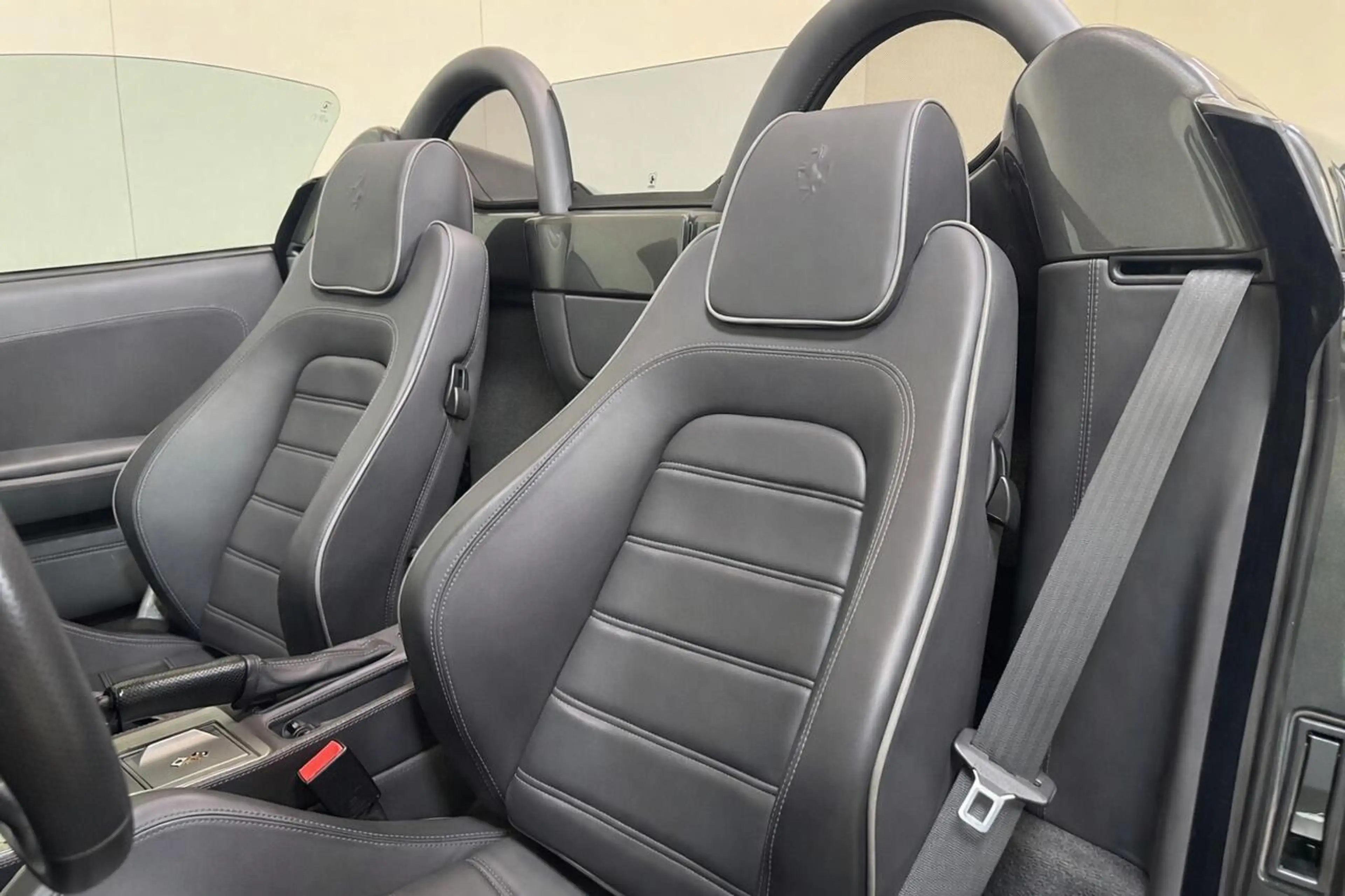 Ferrari F430 Spider F1 4.3i V8 - Full Service Ferrari - Tops... — photo 10