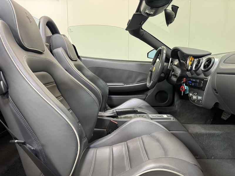 Ferrari F430 Spider F1 4.3i V8 - Full Service Ferrari - Tops... — photo 2