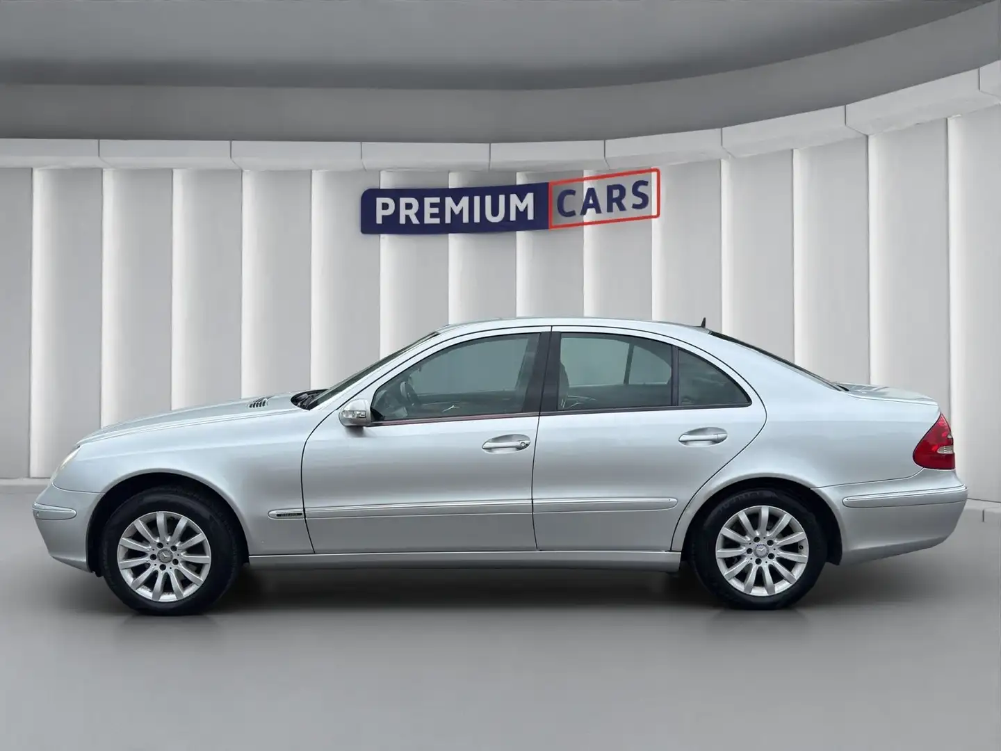 Mercedes-Benz E 220 CDI Lim. *Finanzierung* Zilver - 2