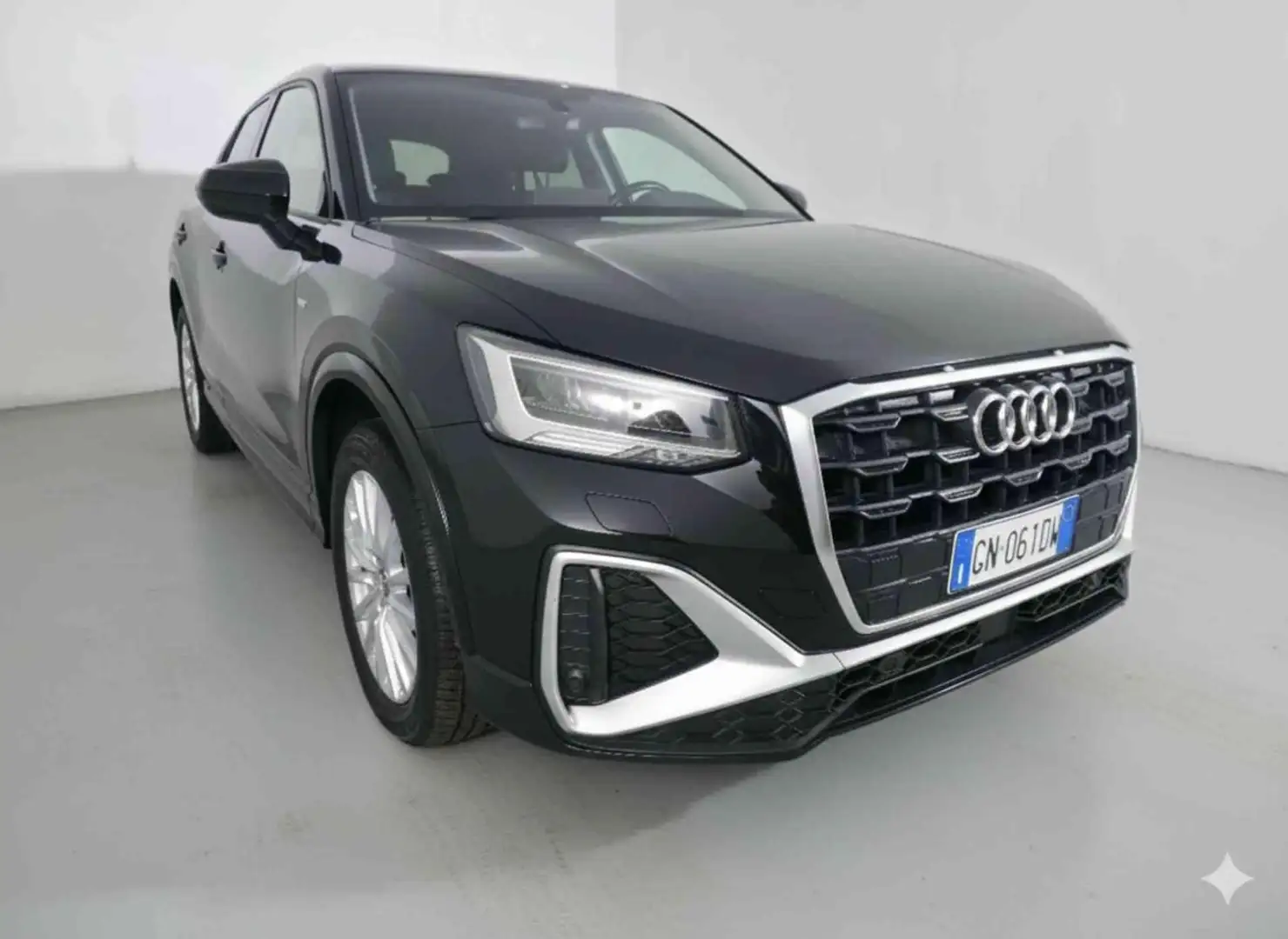 Audi Q2 30 TFSI S line Edition Noir - 2