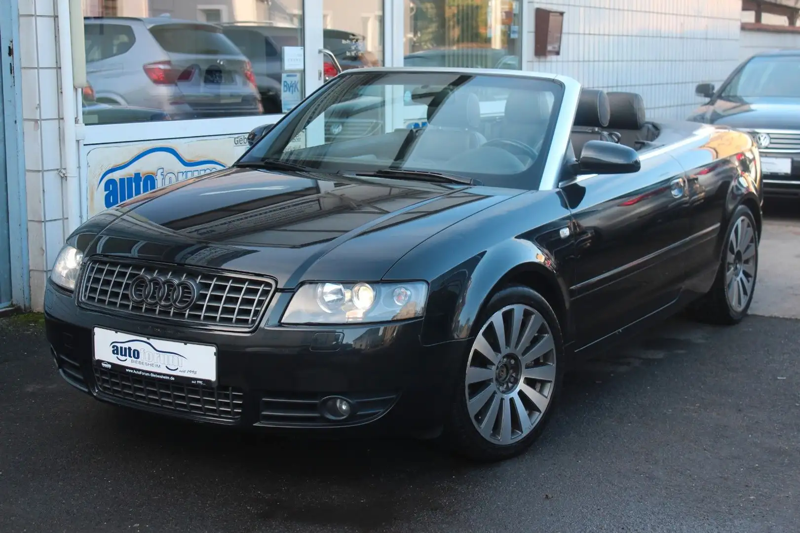 Audi S4 Cabrio 4.2 V8 quattro Leder*Memory*BOSE*Xenon Schwarz - 2