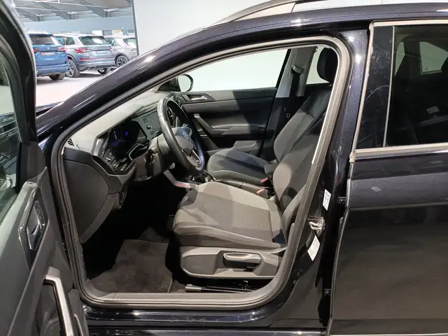 Volkswagen Taigo view 8