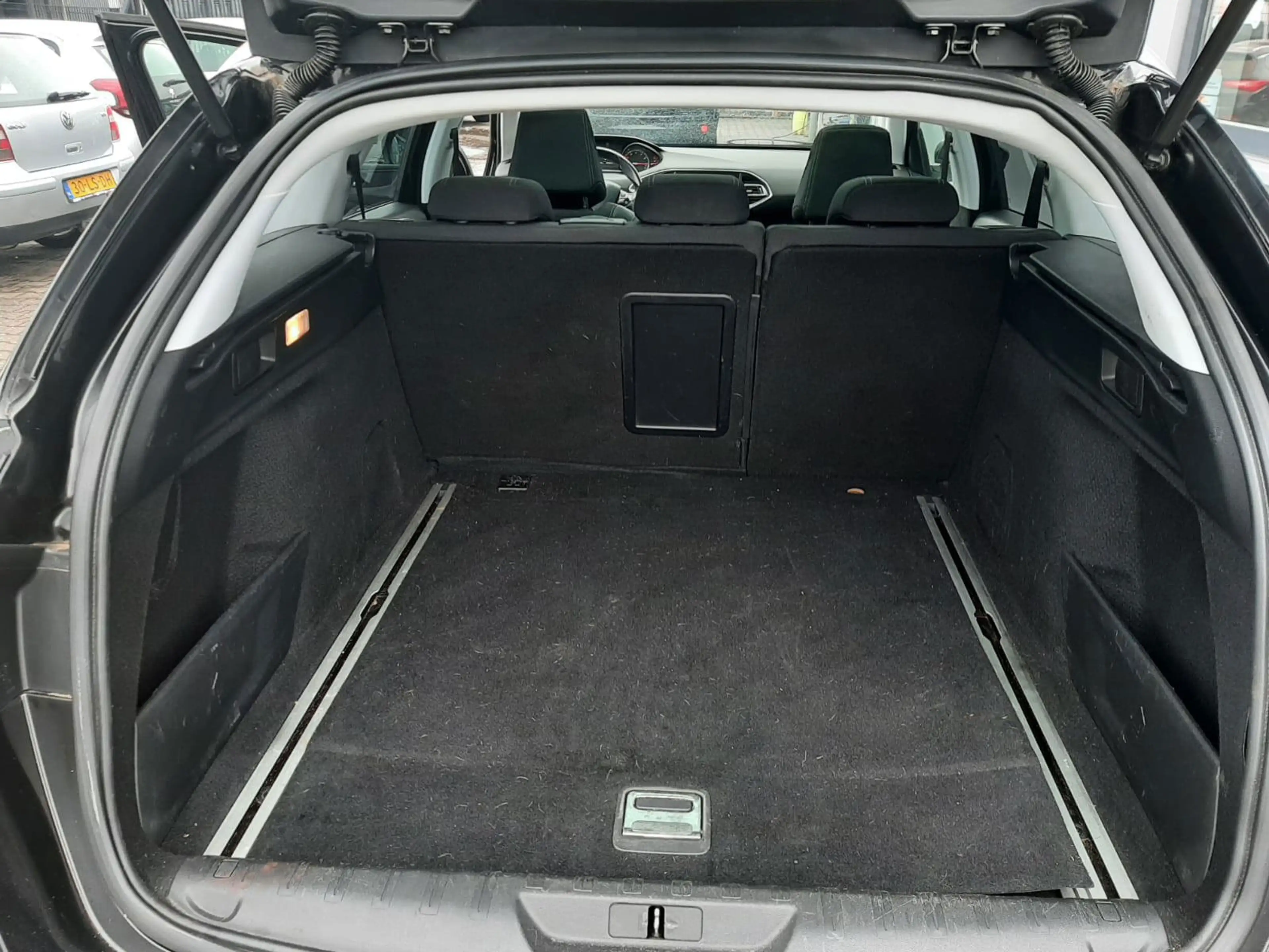 Peugeot 308 SW 1.2 PureTech Blue Lease Premium automaat — photo 30