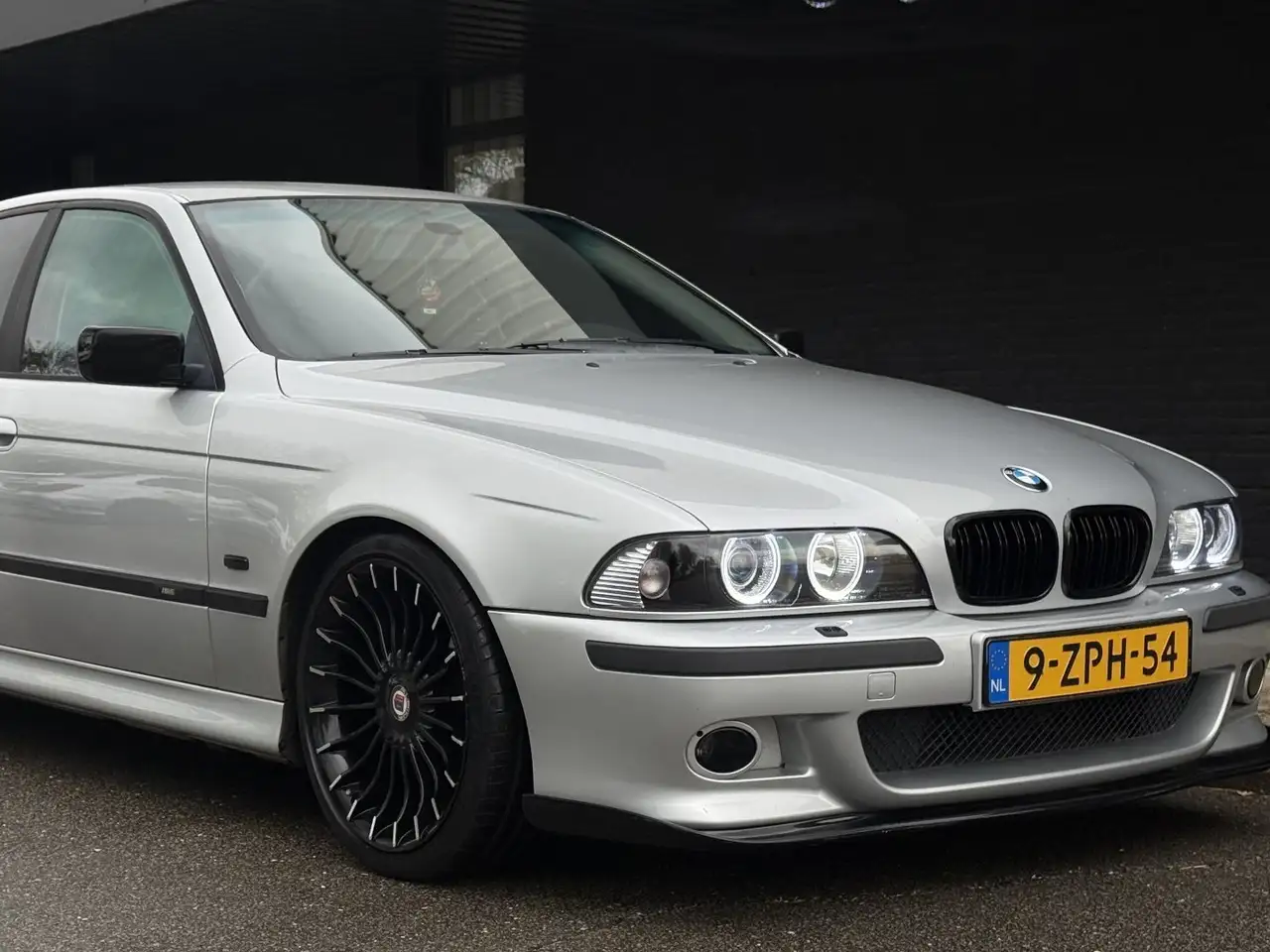 BMW 540 E39 4.4 V8 | Dealer Onderhouden | Bruut geluid!, foto 8