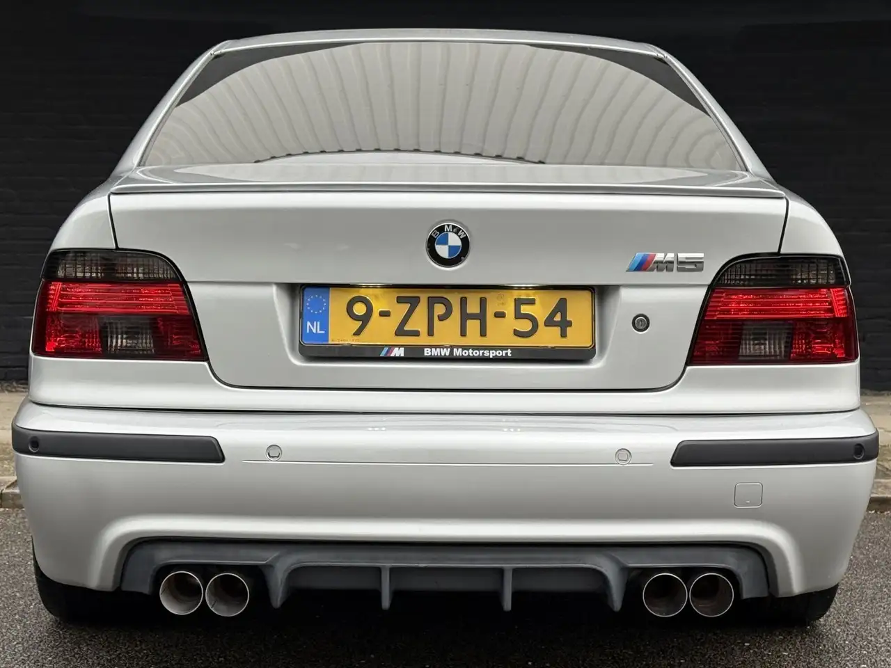 BMW 540 E39 4.4 V8 | Dealer Onderhouden | Bruut geluid!, foto 5