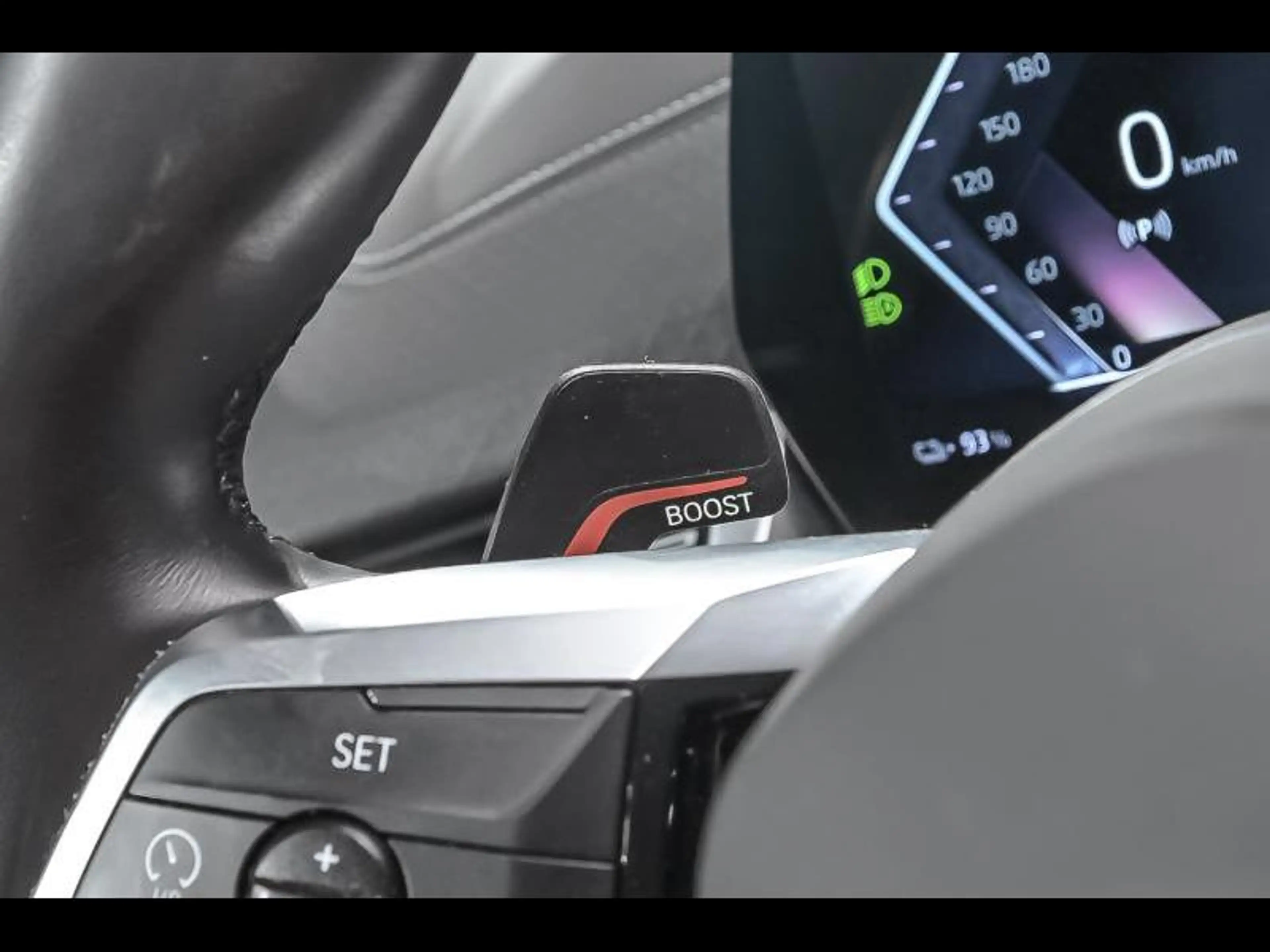 BMW iX2 xDrive30 - MPACKPRO - DASS+|360CAM|PANO|HUD|H&K|TH — photo 16