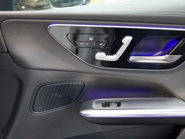 Mercedes-Benz GLC view 15
