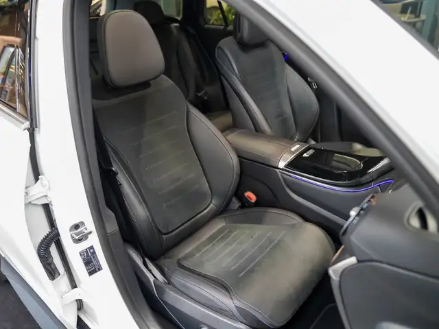 Mercedes-Benz GLC view 11