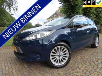 1.25 Limited Airco Carplay Navigatie Lm Velgen