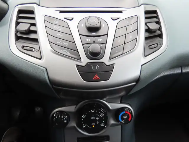 Ford Fiesta view 13