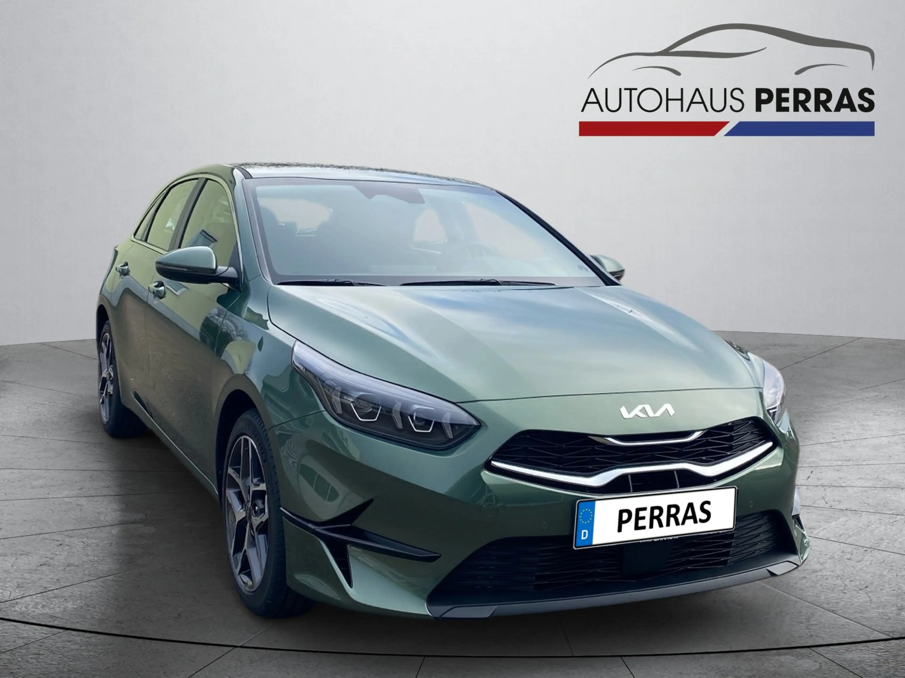Kia Ceed / cee'd CEED SPIRIT TEC 1.5T 140 DCT7 LED+Navi+SHZ+LM — photo 7