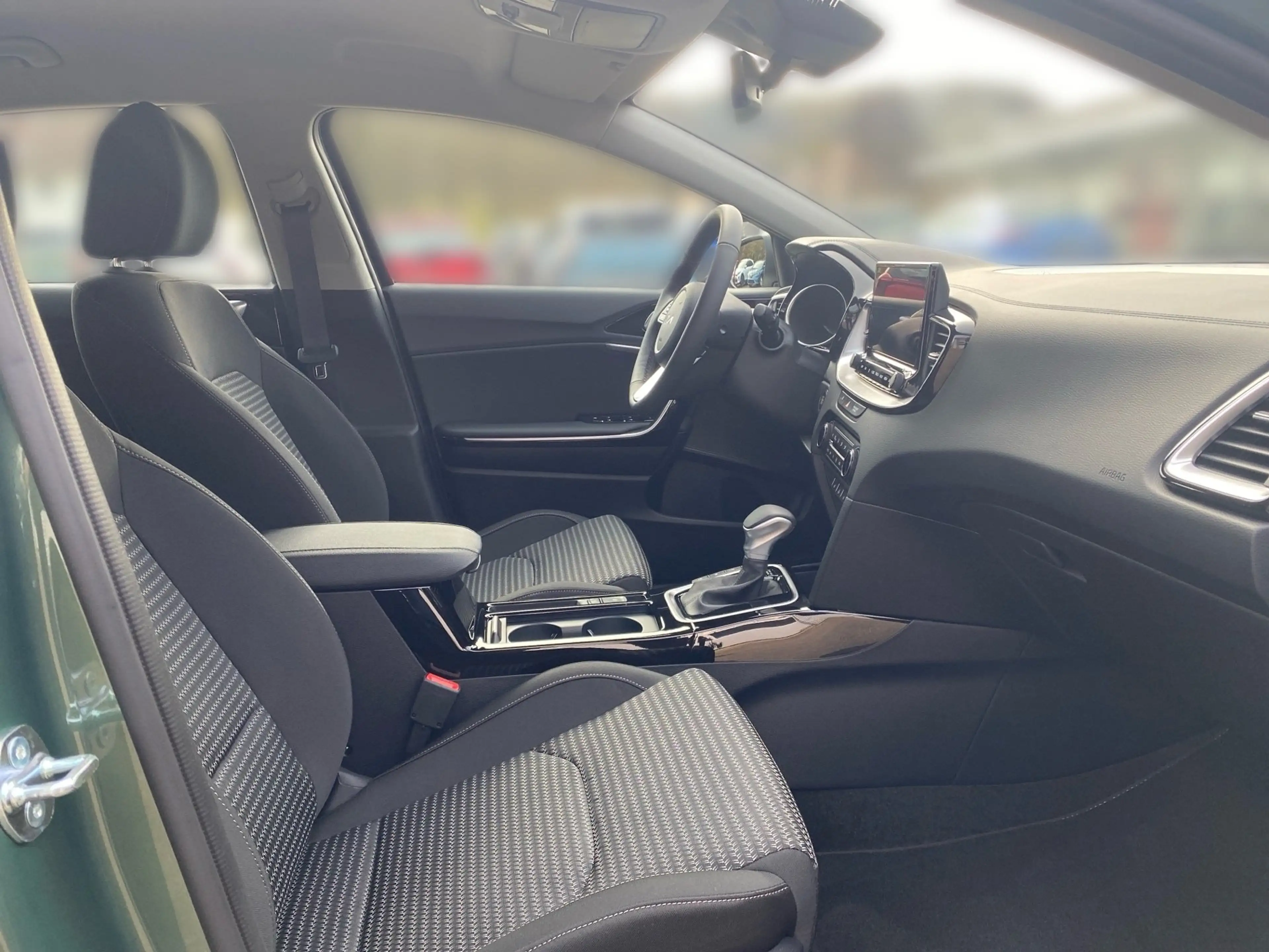 Kia Ceed / cee'd CEED SPIRIT TEC 1.5T 140 DCT7 LED+Navi+SHZ+LM — photo 9