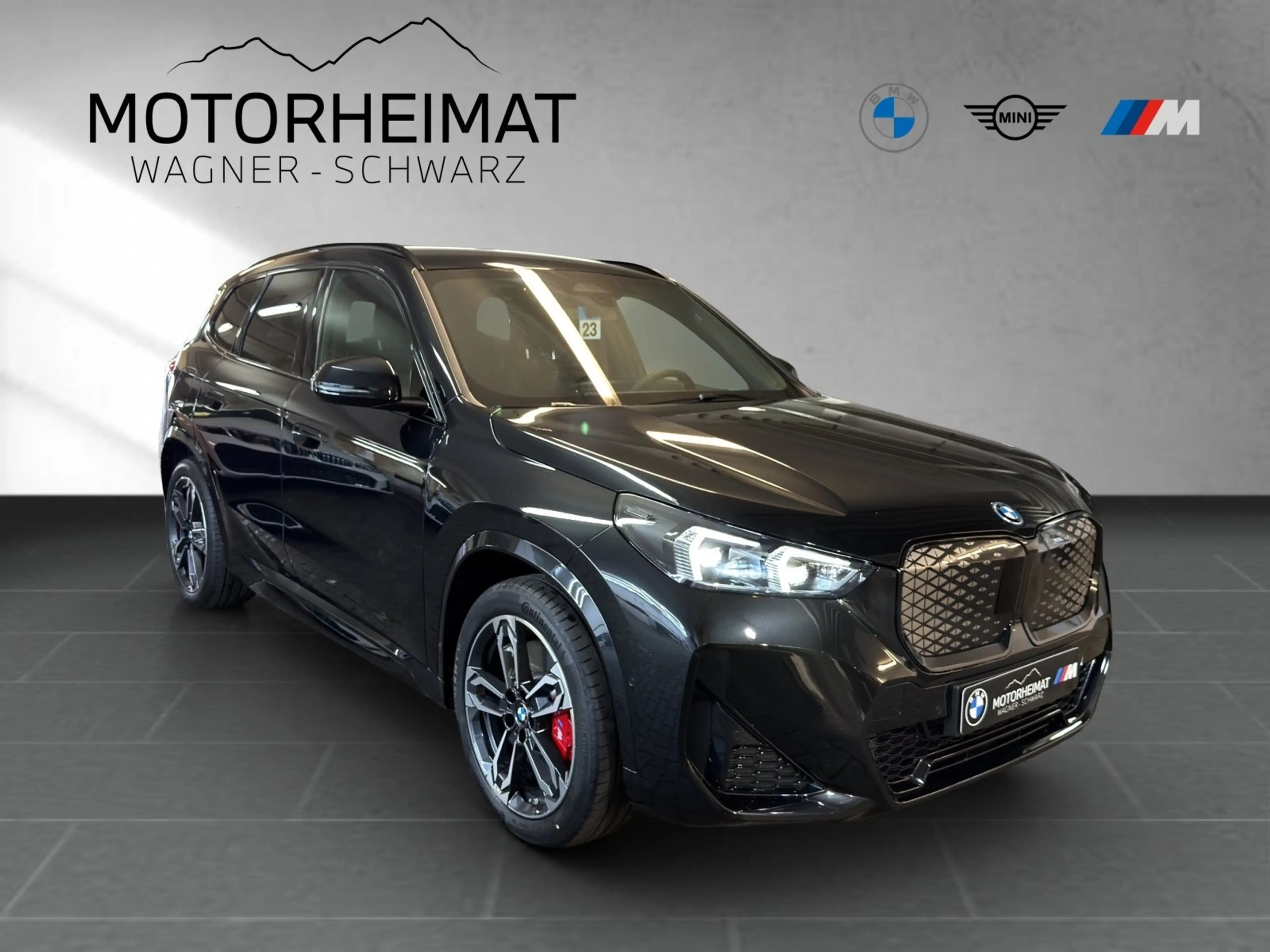 BMW iX1 eDrive20 — photo 4