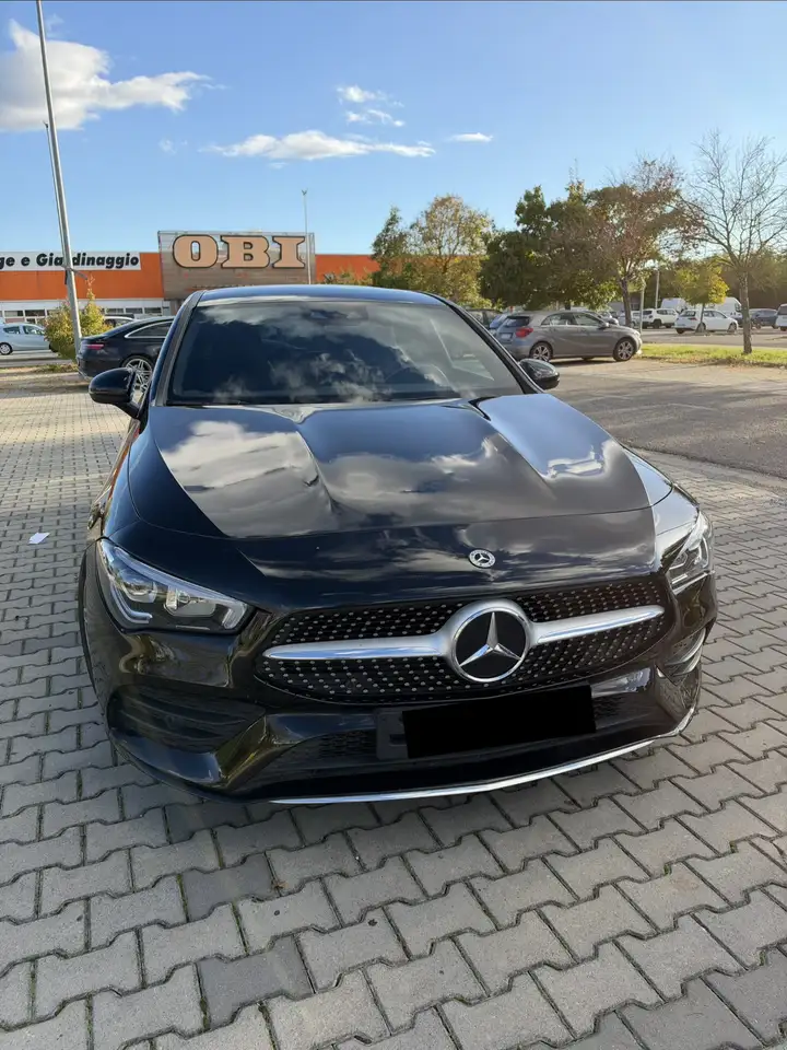 Mercedes-Benz CLA 200