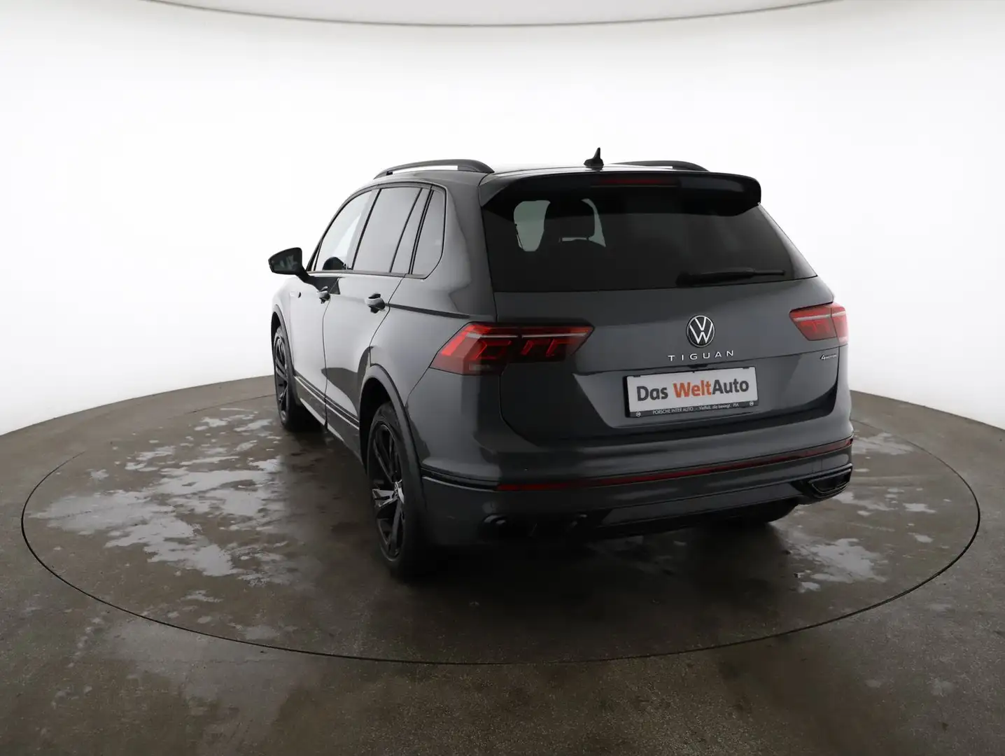 Volkswagen Tiguan R-Line TDI 4MOTION DSG Grau - 2