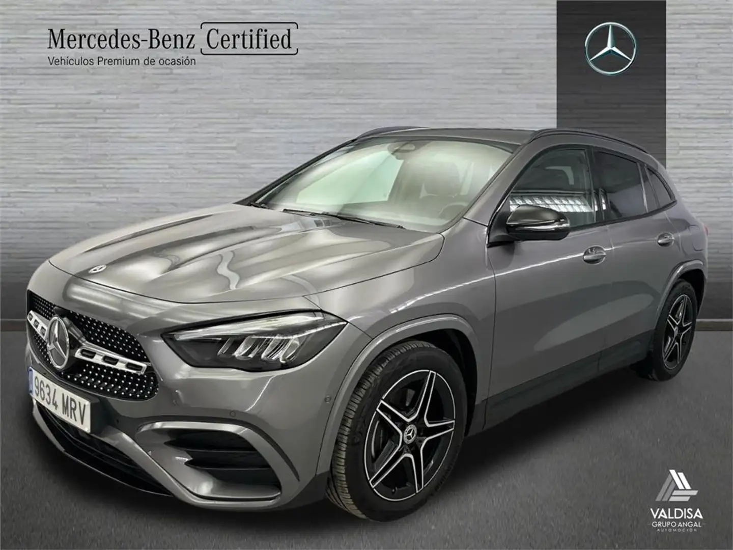 Mercedes-Benz GLA 200 d - 1