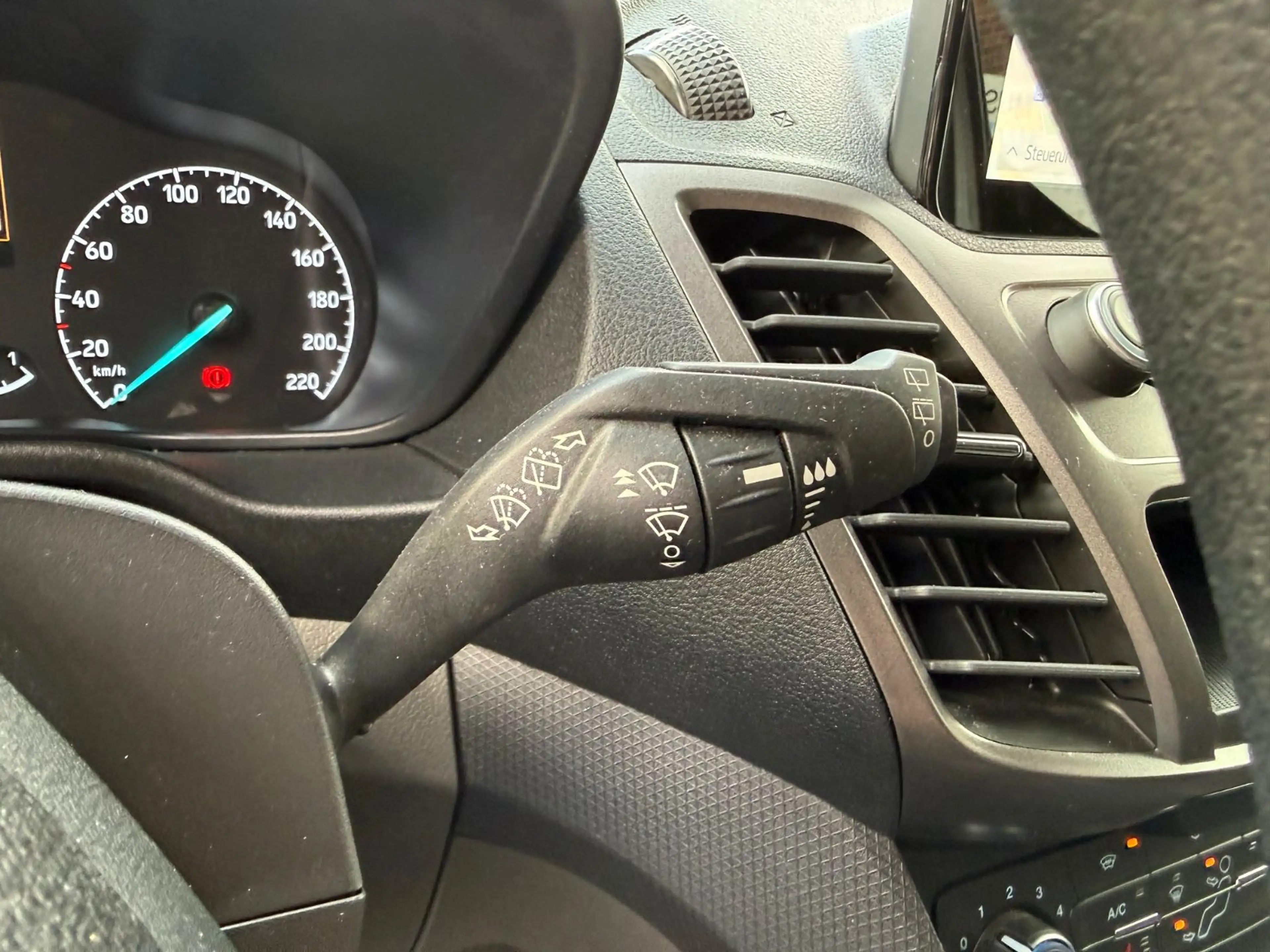 Ford Transit Connect Lang L2 *Navi*SHZ*3-Sitze*Kamera — photo 21