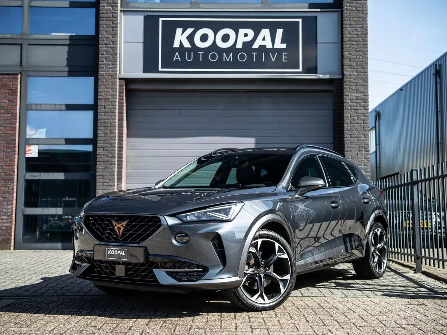 CUPRA Formentor 1.4 e-Hybrid Business | Matrix LED | Copper | ACC Gris - 1