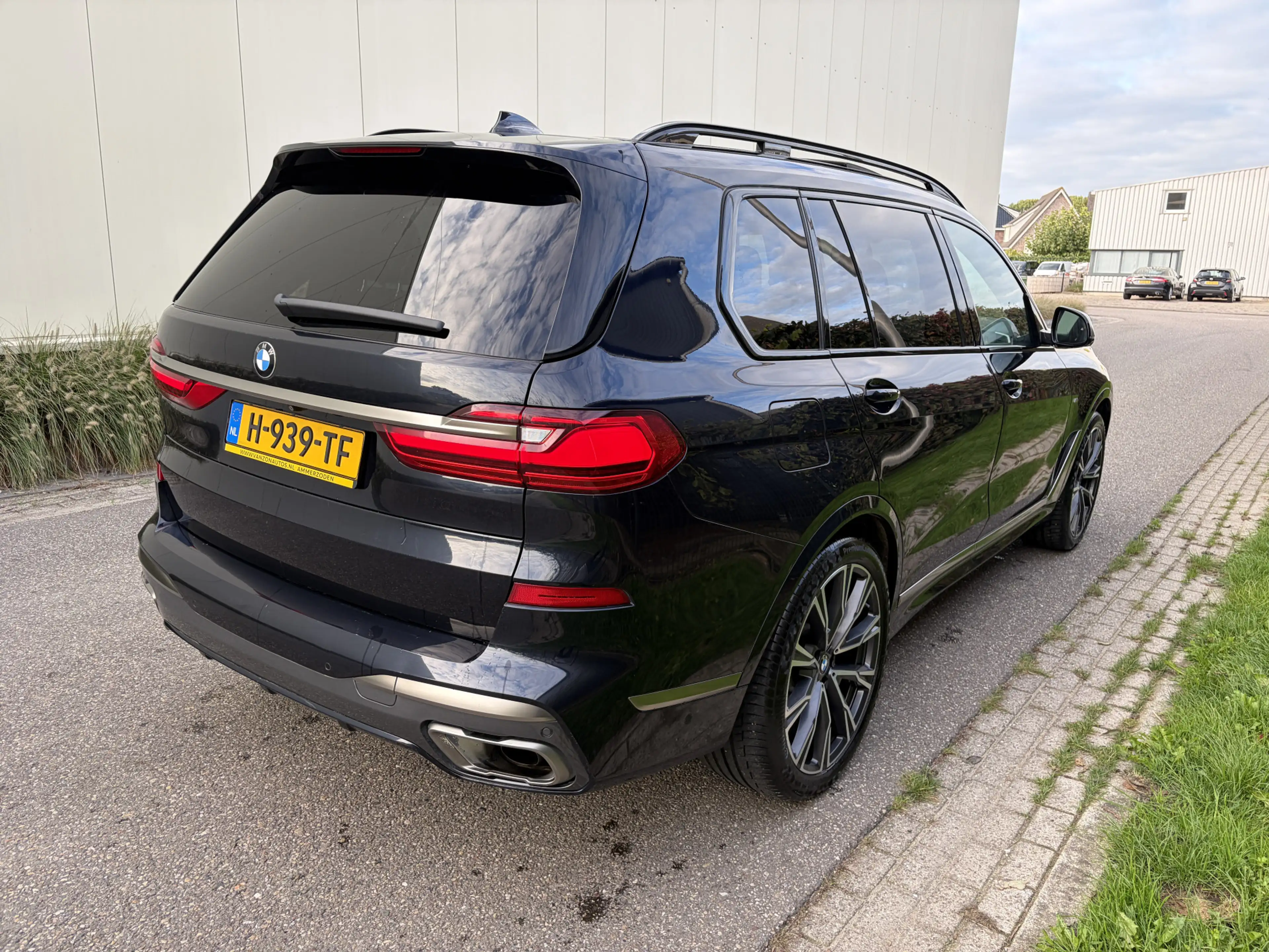 BMW X7 M50d High Executive / AUTOMAAT / SKYLOUNGE / 7PERS — photo 26