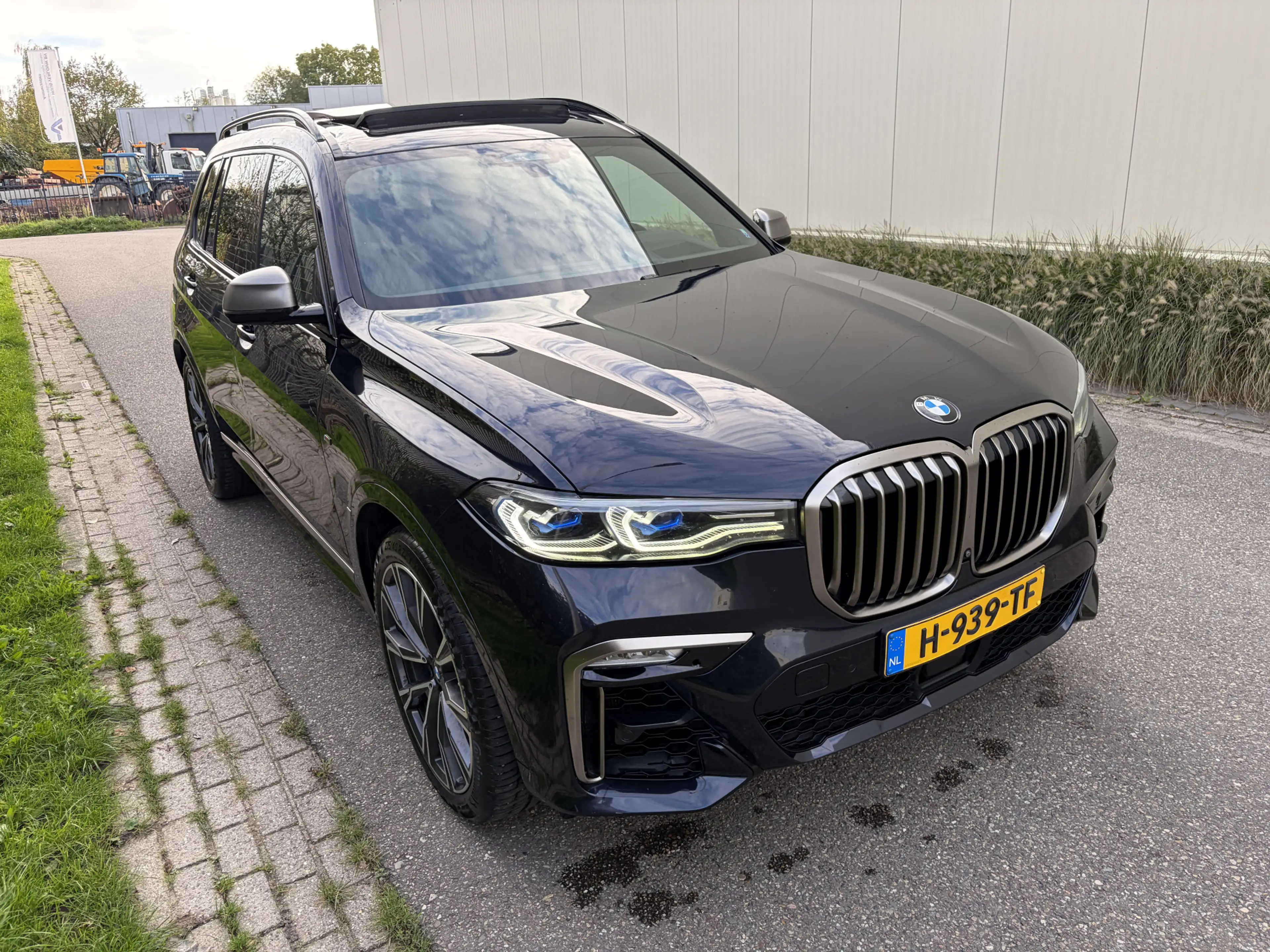 BMW X7 M50d High Executive / AUTOMAAT / SKYLOUNGE / 7PERS — photo 30