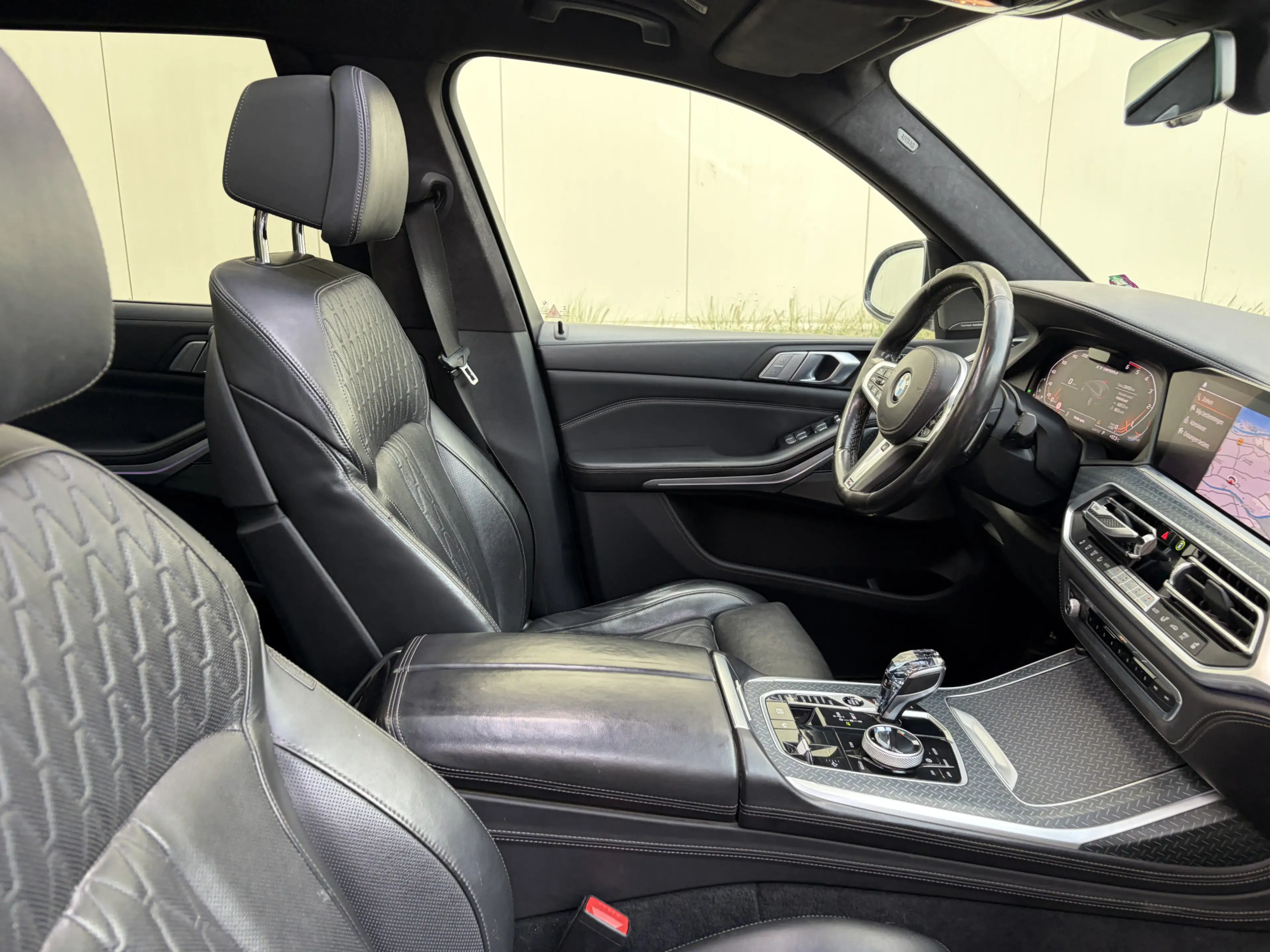 BMW X7 M50d High Executive / AUTOMAAT / SKYLOUNGE / 7PERS — photo 29