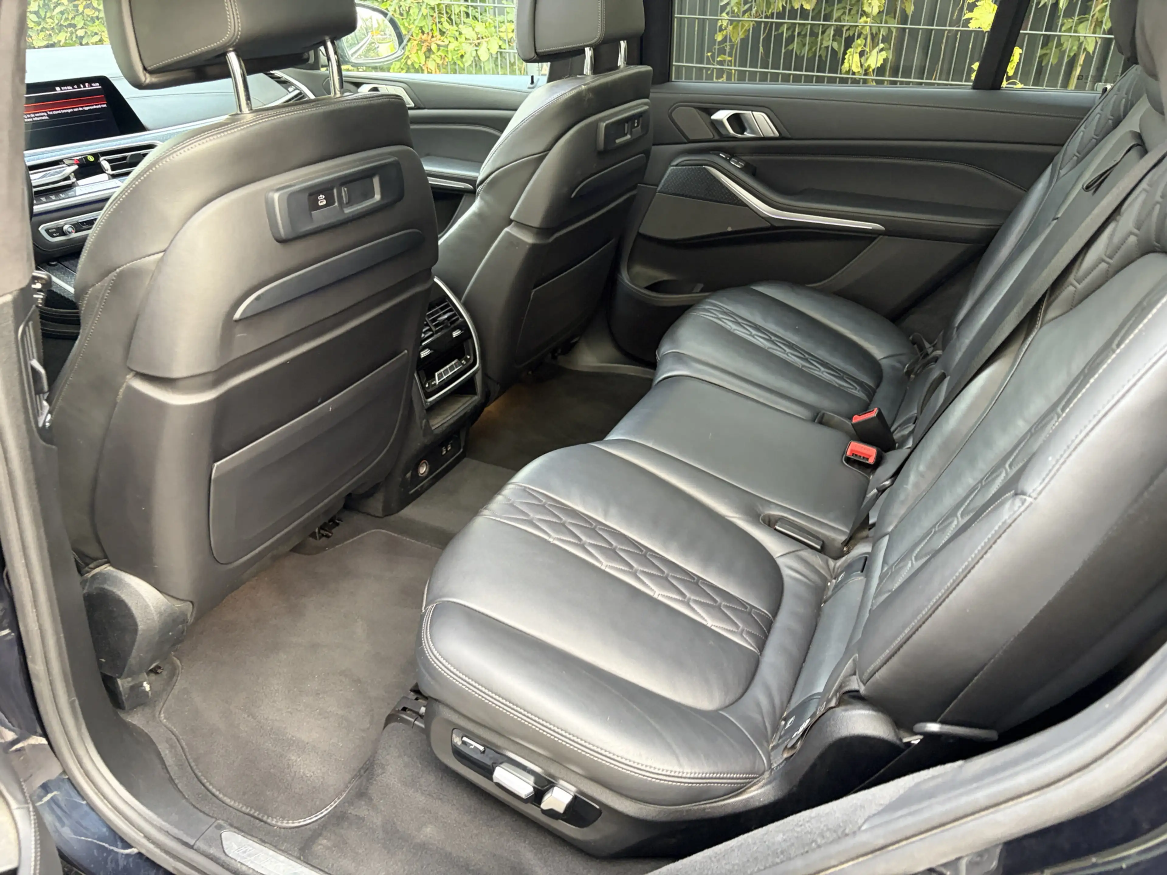 BMW X7 M50d High Executive / AUTOMAAT / SKYLOUNGE / 7PERS — photo 5
