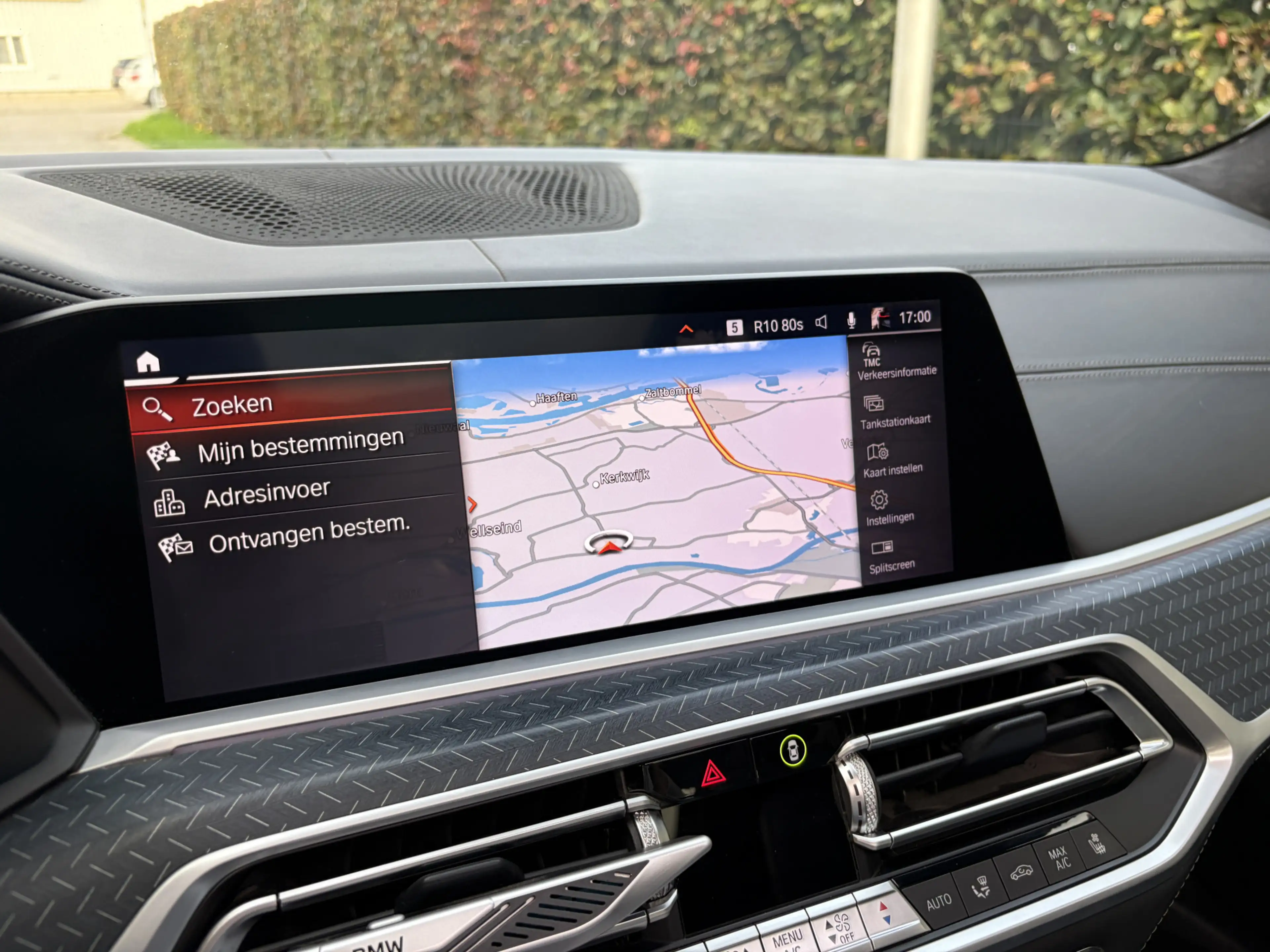 BMW X7 M50d High Executive / AUTOMAAT / SKYLOUNGE / 7PERS — photo 16