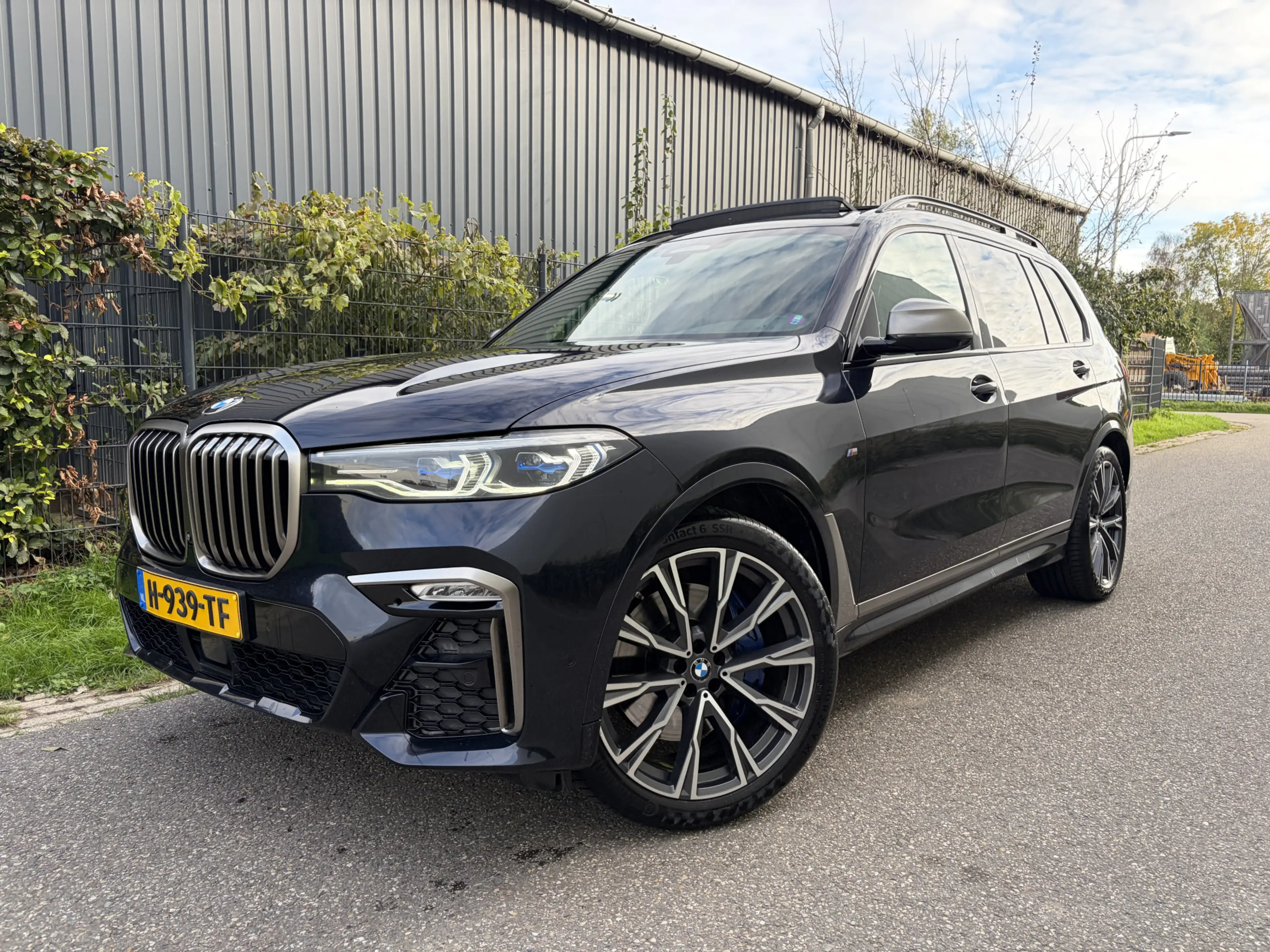 BMW X7 M50d High Executive / AUTOMAAT / SKYLOUNGE / 7PERS