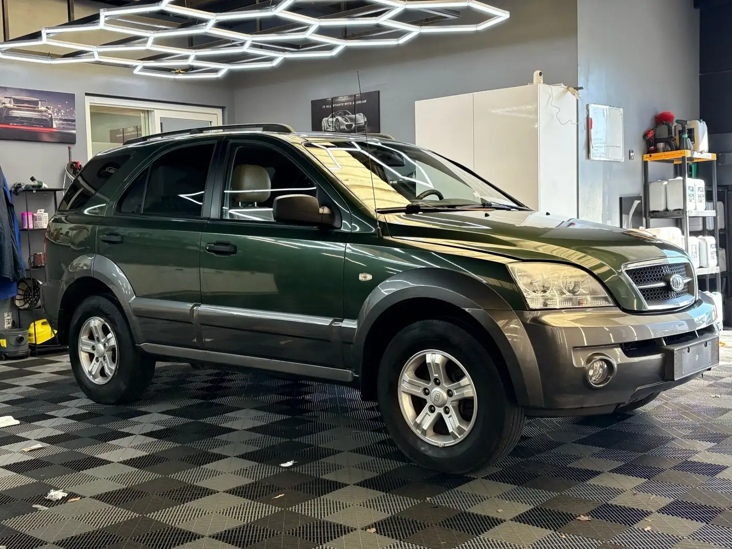Kia Sorento 2.5 CRDi LICHTE VRACHT bj. 11/2006 217000km Groen - 1