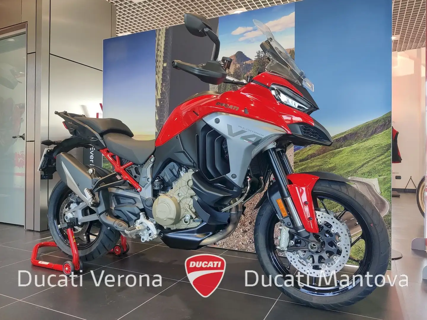 Ducati Multistrada V4 Piros - 2